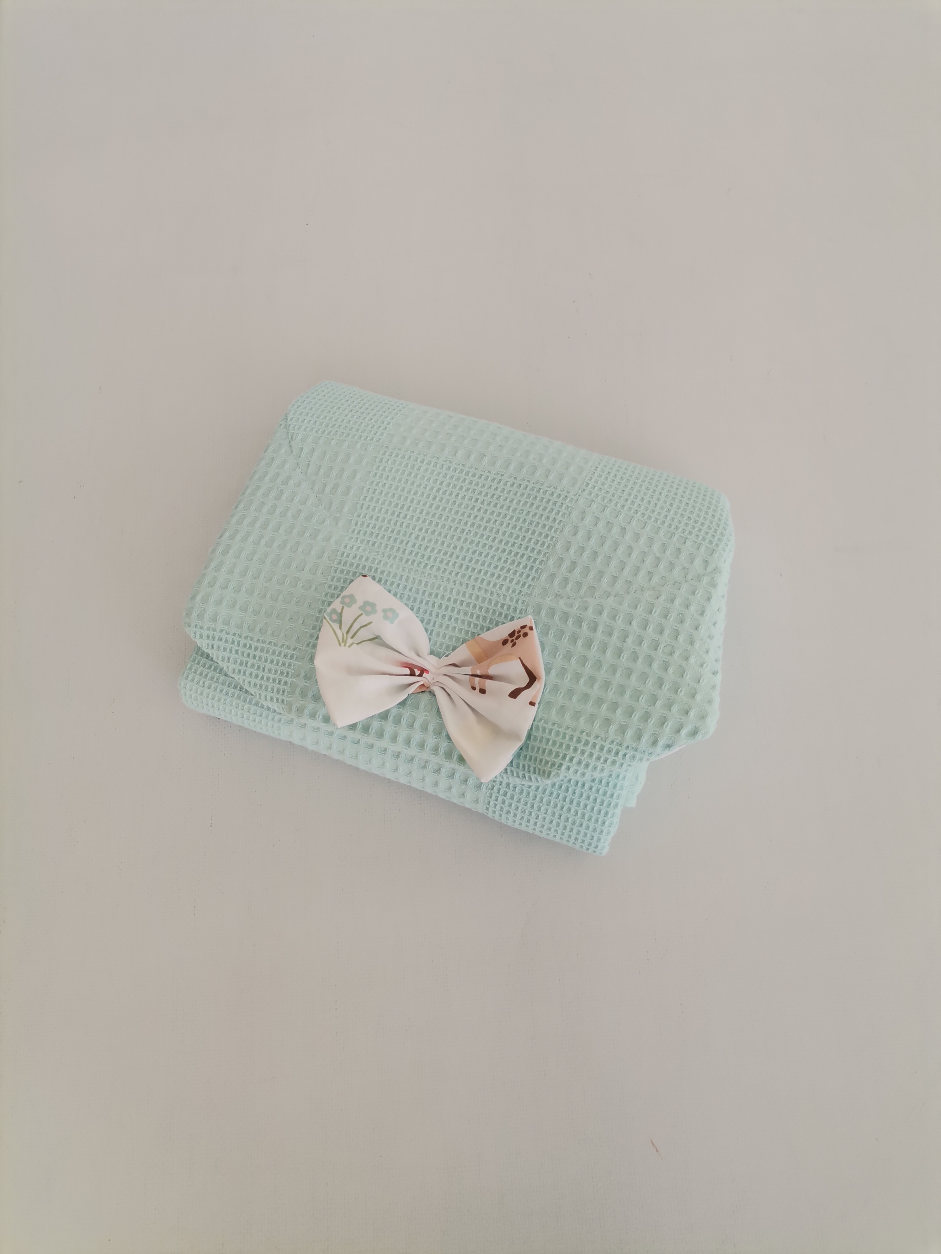 Alt açma matı açık yeşil waffle pike - karacalı poplin