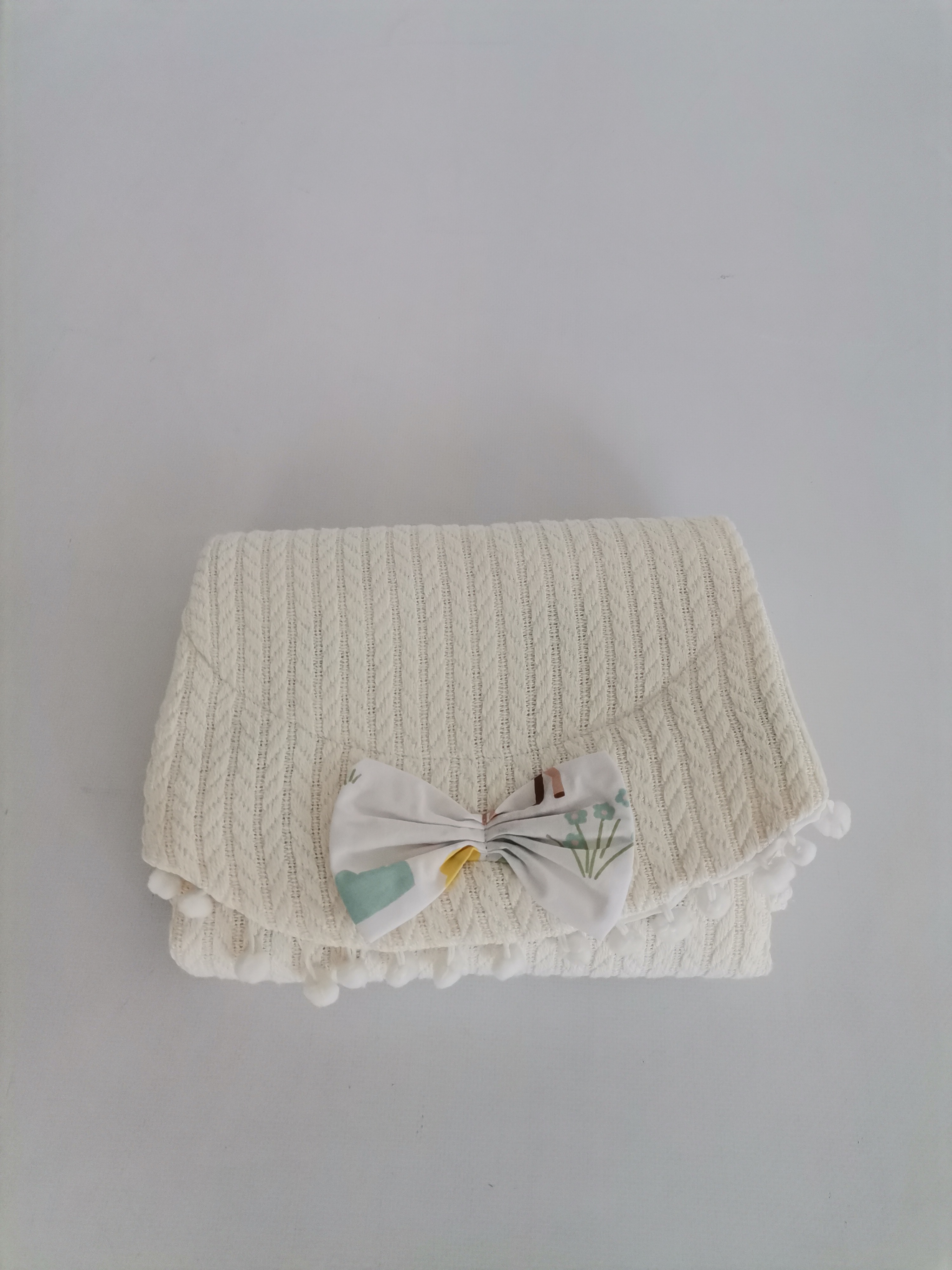 Alt açma matı krem örgü pike - karacalı poplin