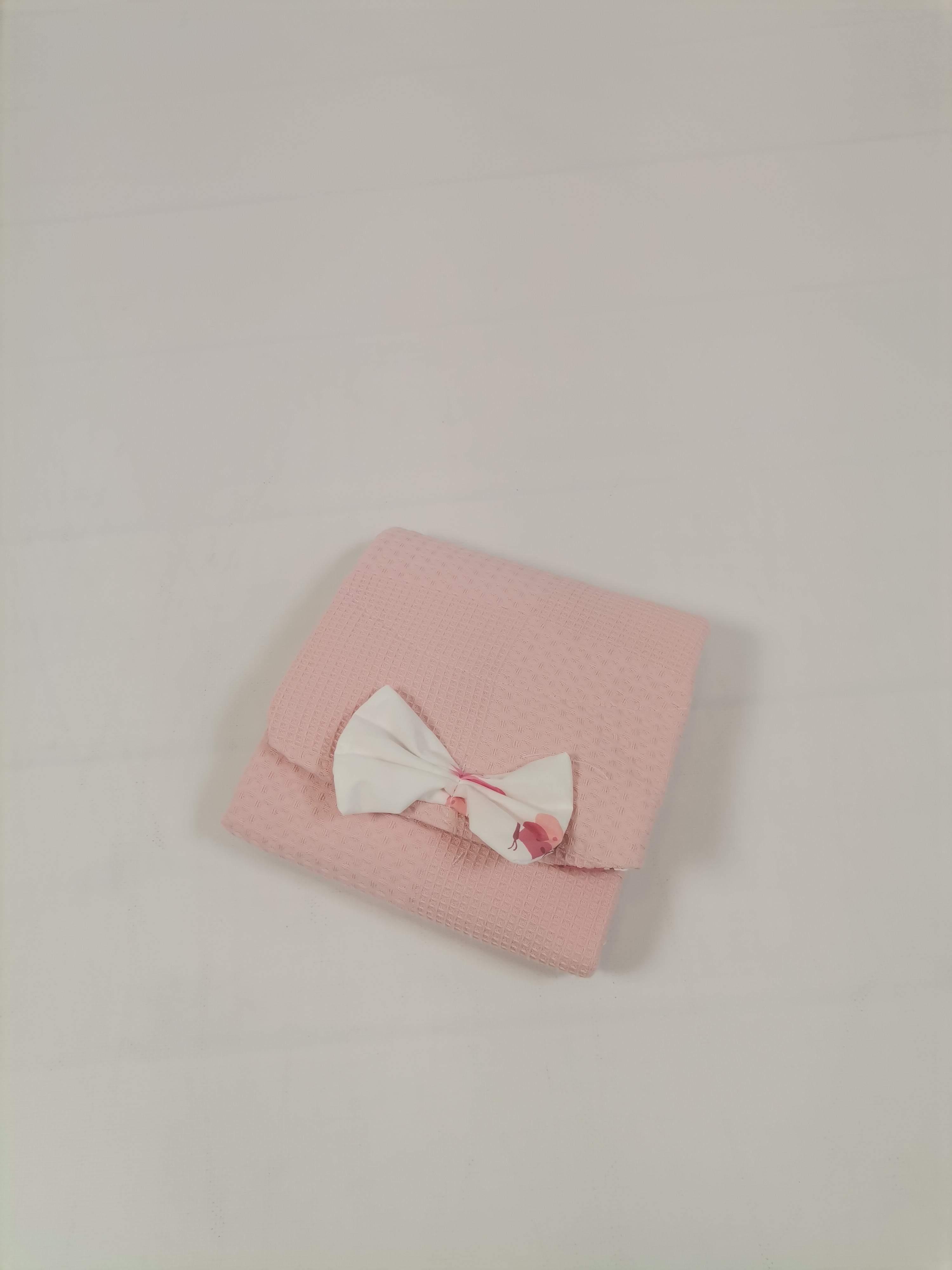 Alt açma matı pudra pembe waffle pike - pudra kelebekli poplin