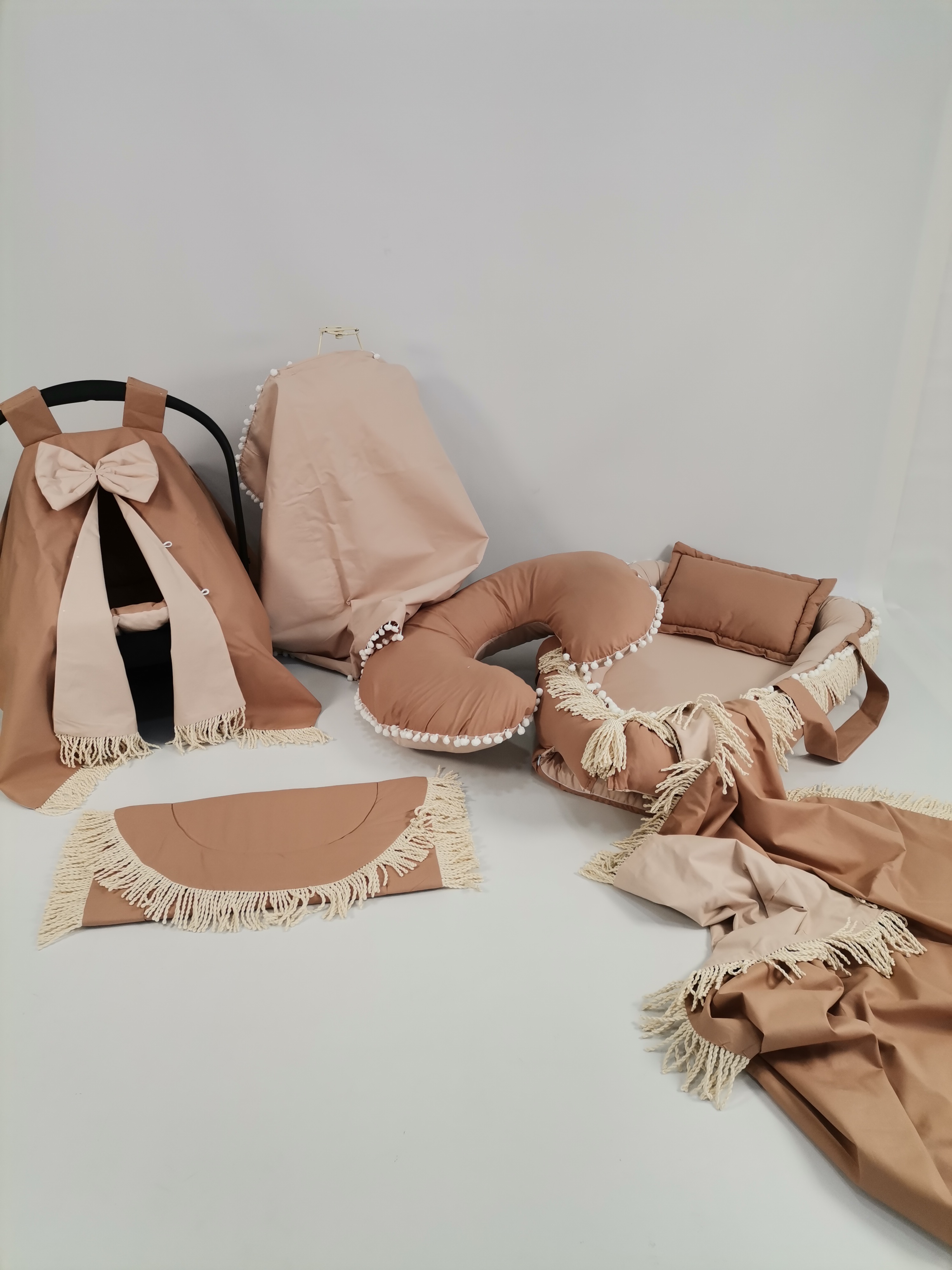 Babynest 8'li püsküllü set kahve rengi poplin - v10 poplin