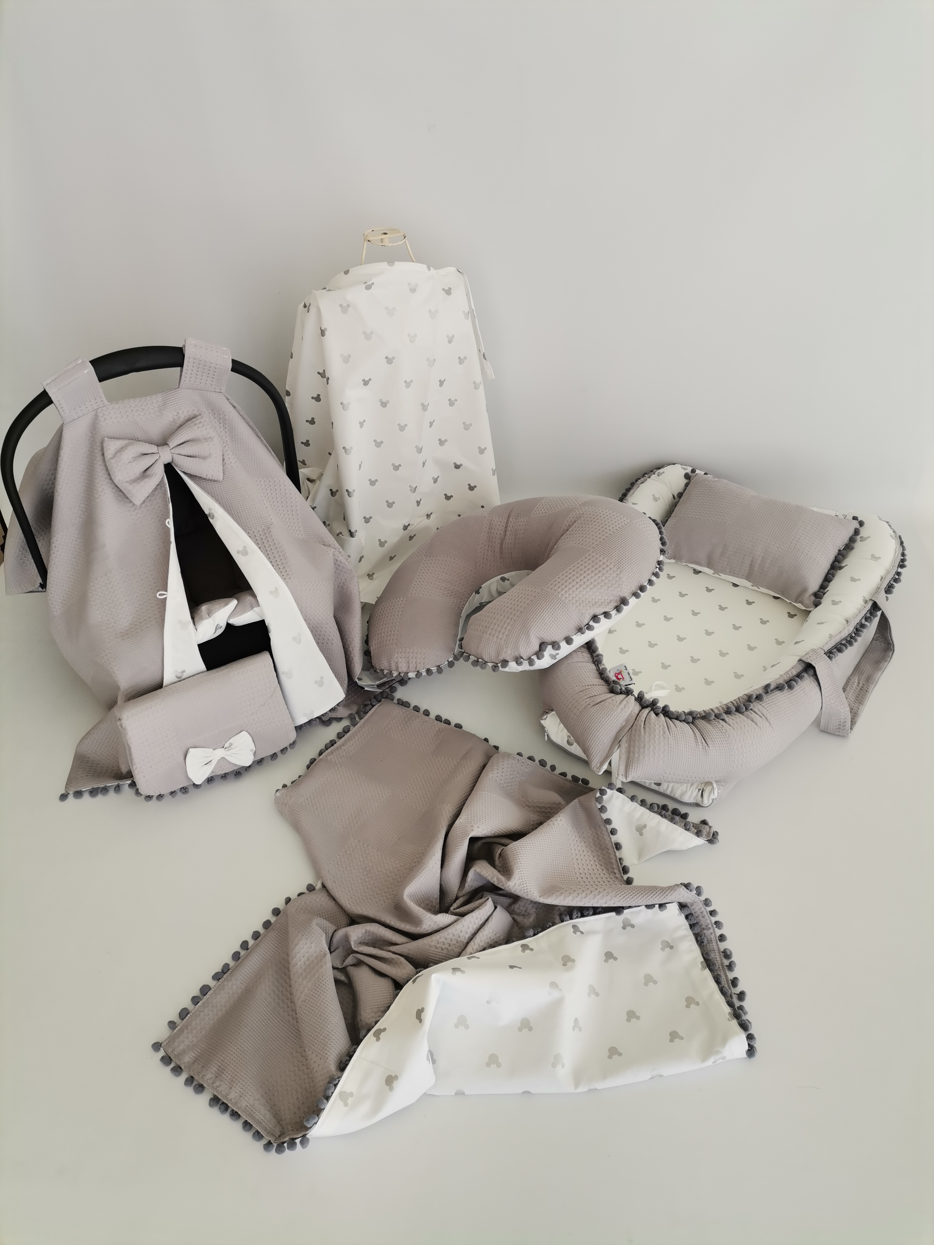 Babynest 8'li set gri waffle pike - gümüş mickeyli poplin