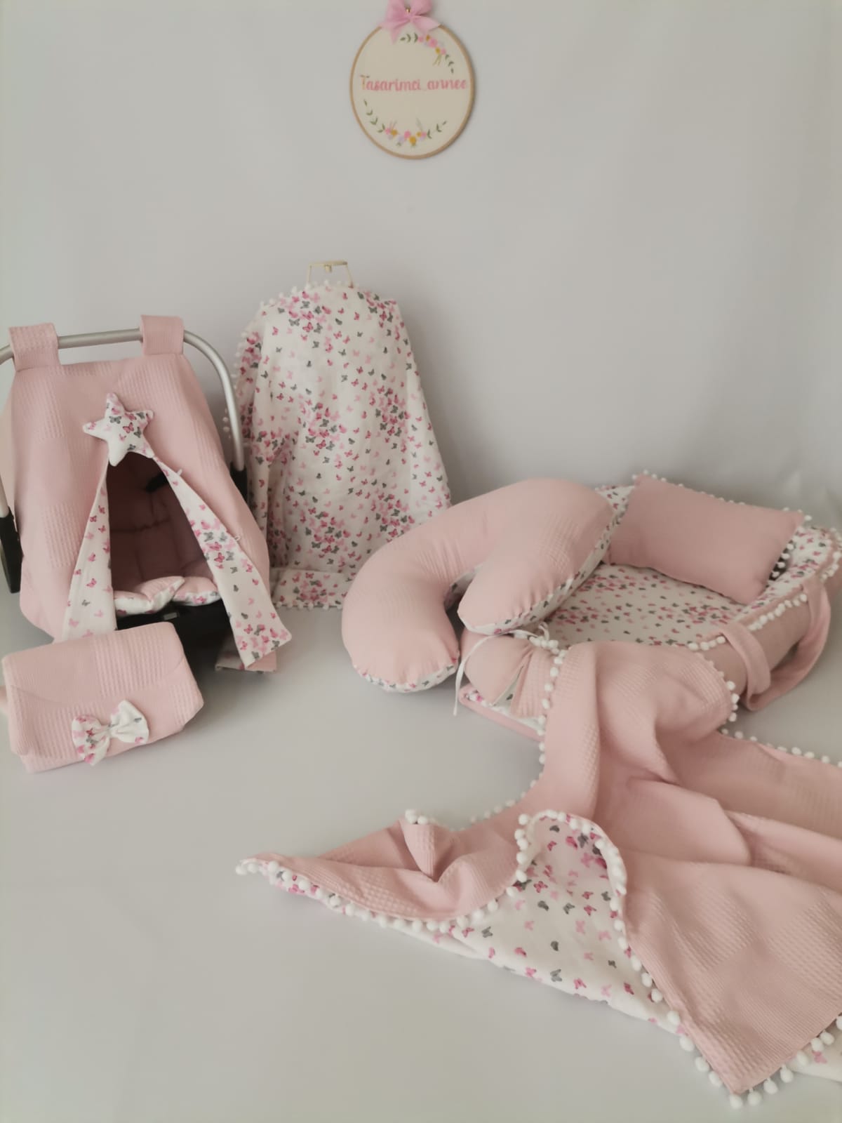 BABYNEST 7'Lİ SET PUDRA PEMBE KLASİK PİKE - MİNİK KELEBEKLİ MÜSLİN