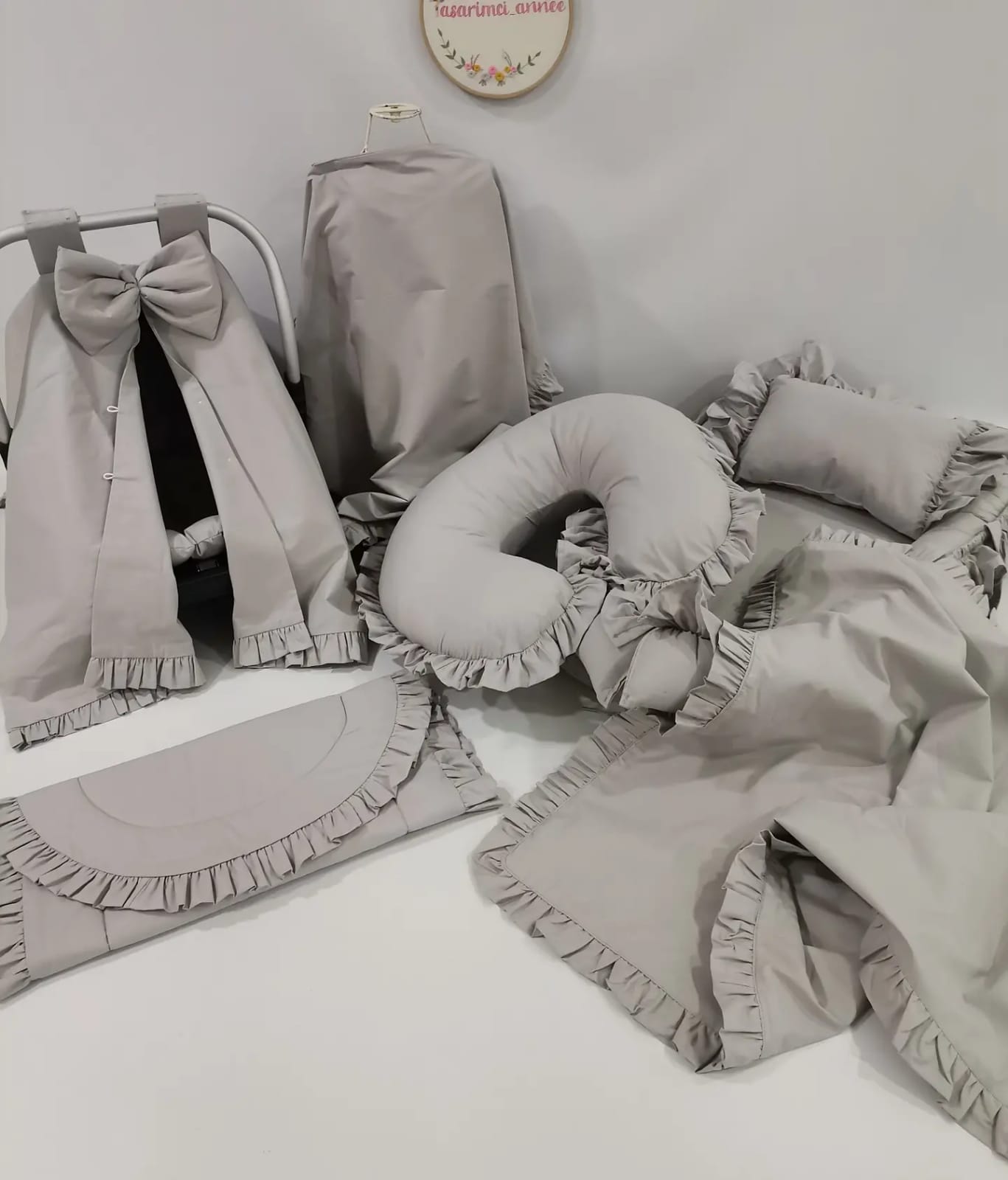 Babynest 8'li fırfırlı set gri poplin