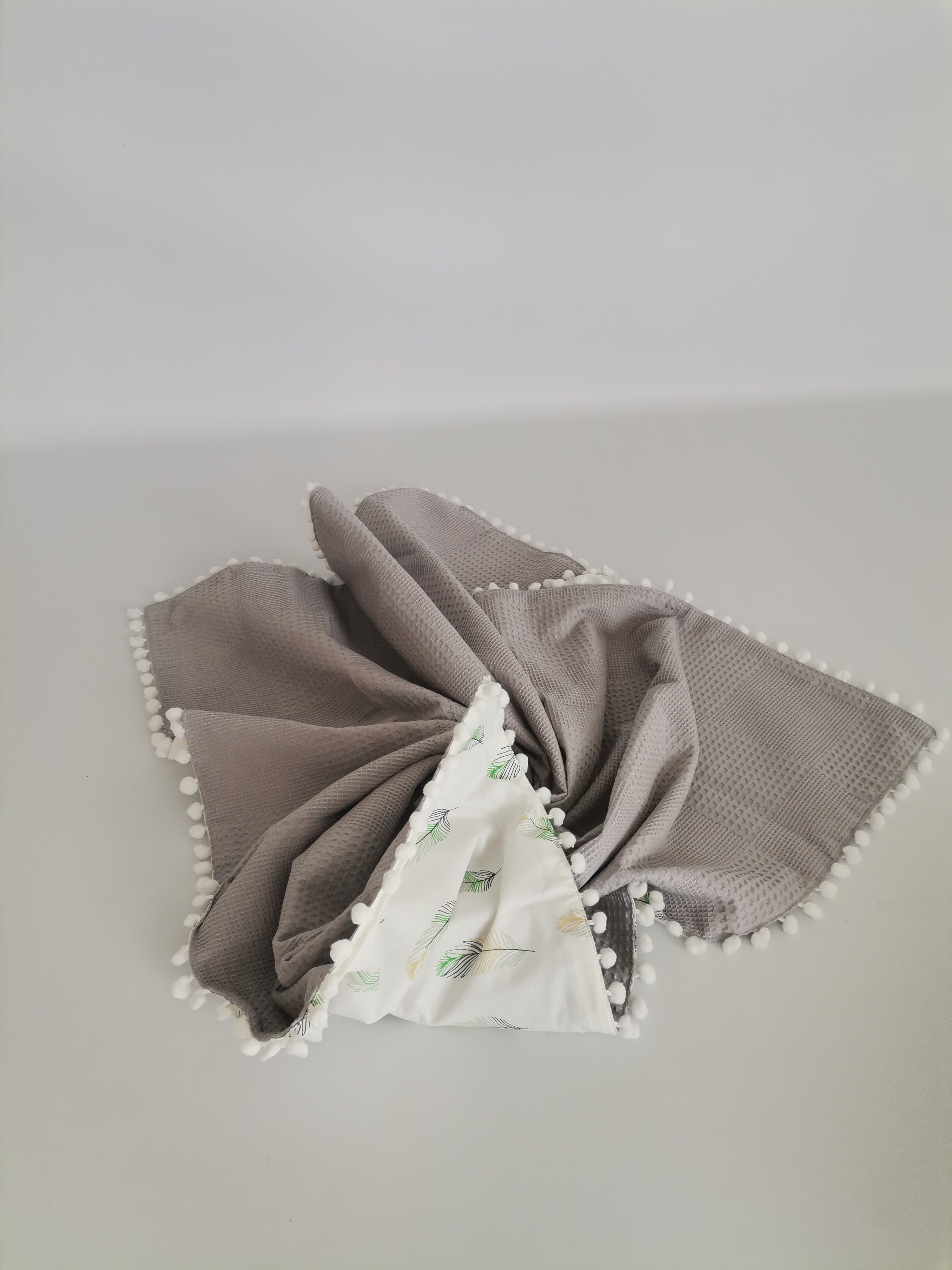 Battaniye koyu gri waffle pike - yeşil tüylü poplin