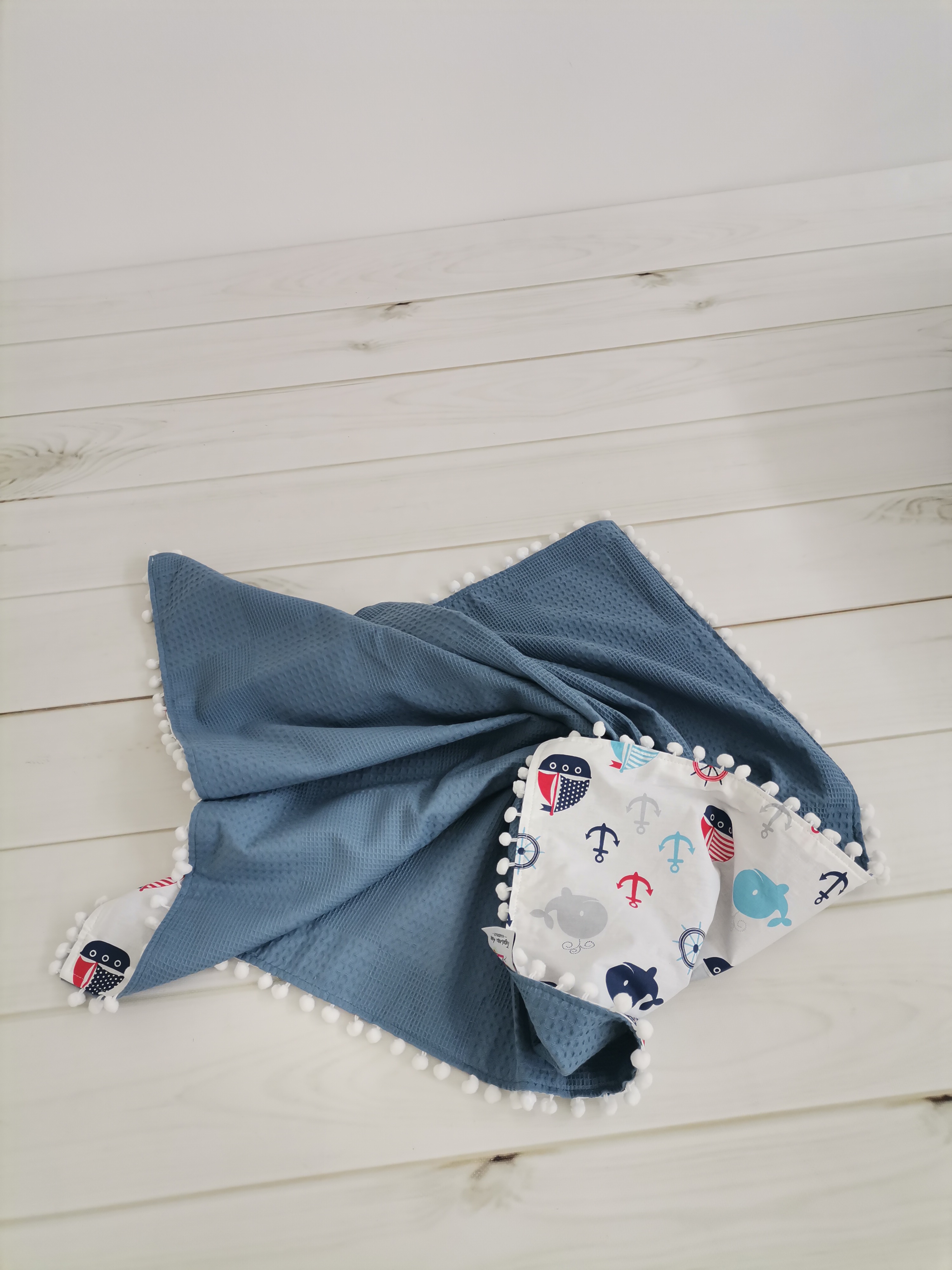 Battaniye indigo mavi waffle pike - wella denizci balinalı poplin