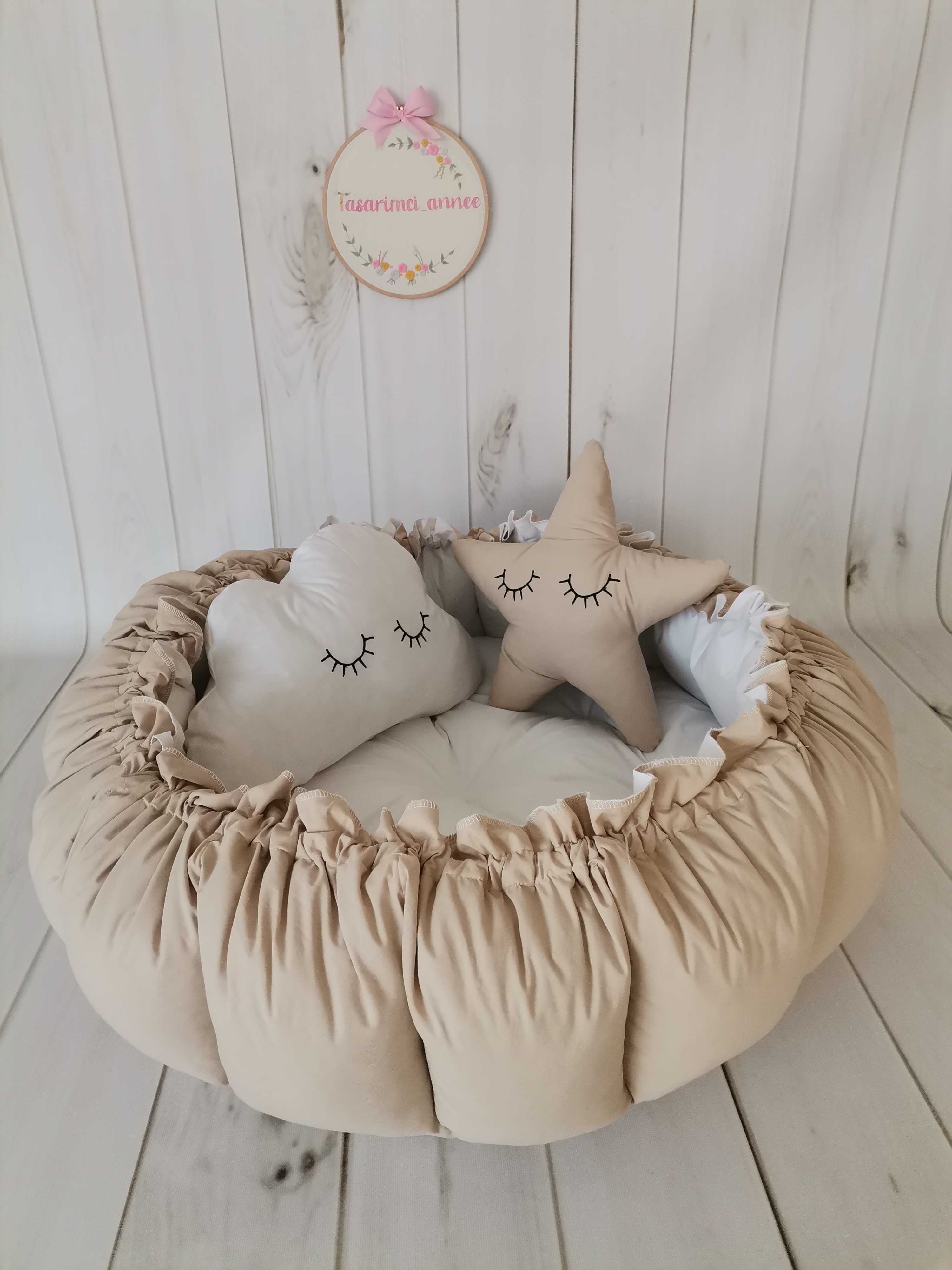 Yuvarlak babynest bej poplin - beyaz poplin