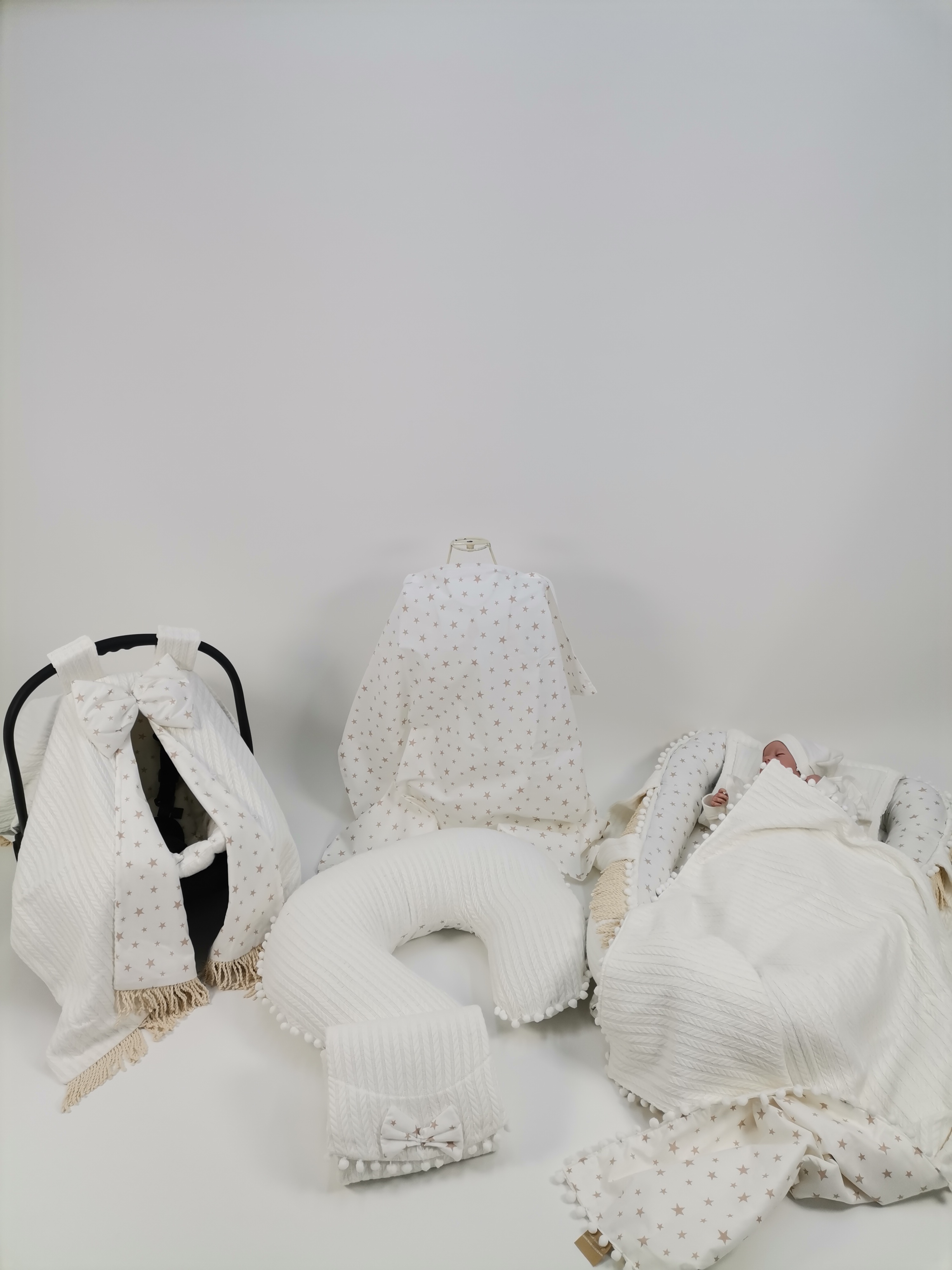 Babynest 8'li puskullu set krem örgü pike - bej  yıldızlı poplin