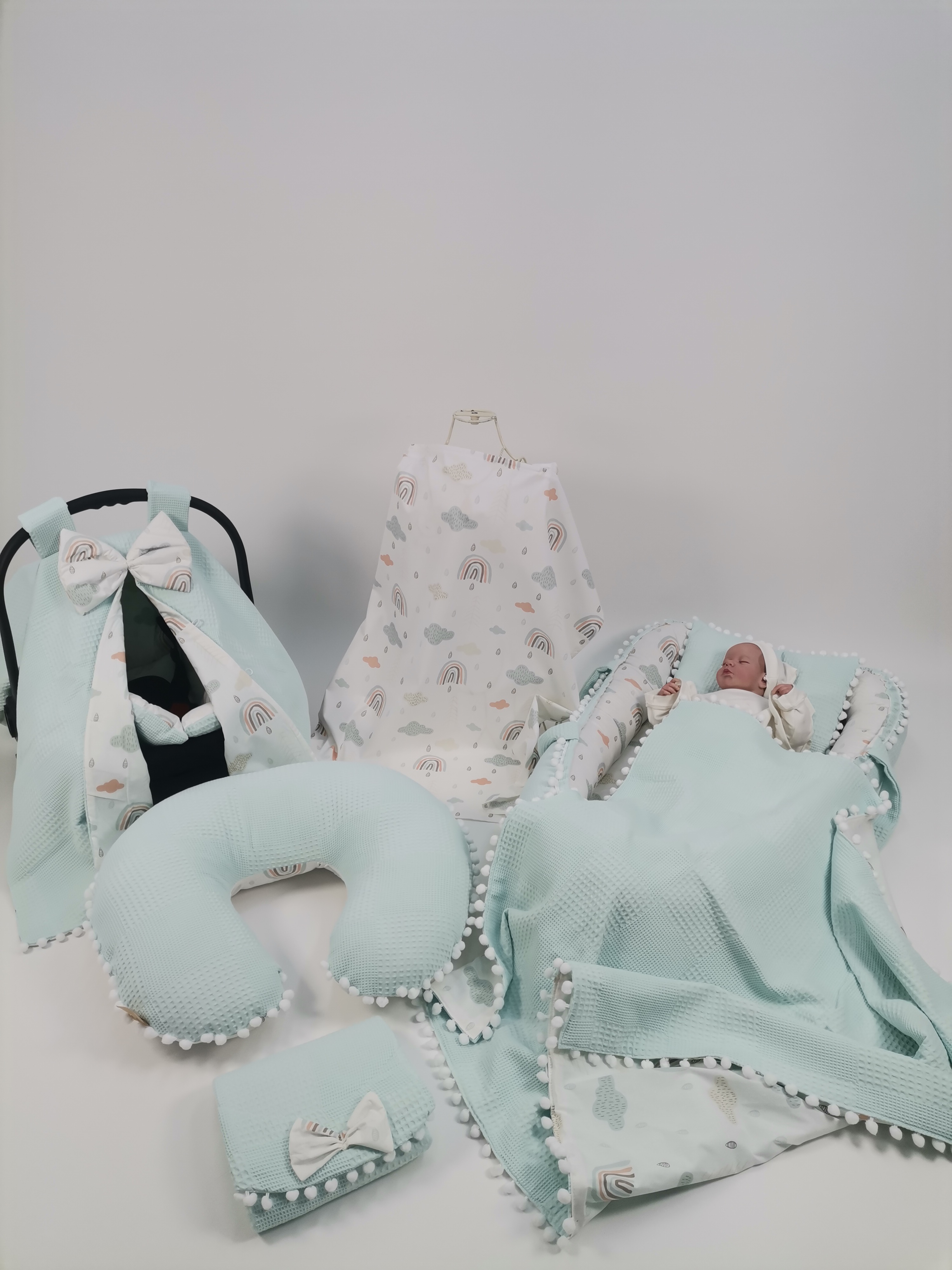 Babynest 8'li set açık yeşil waffle pike - gökkuşaklı poplin