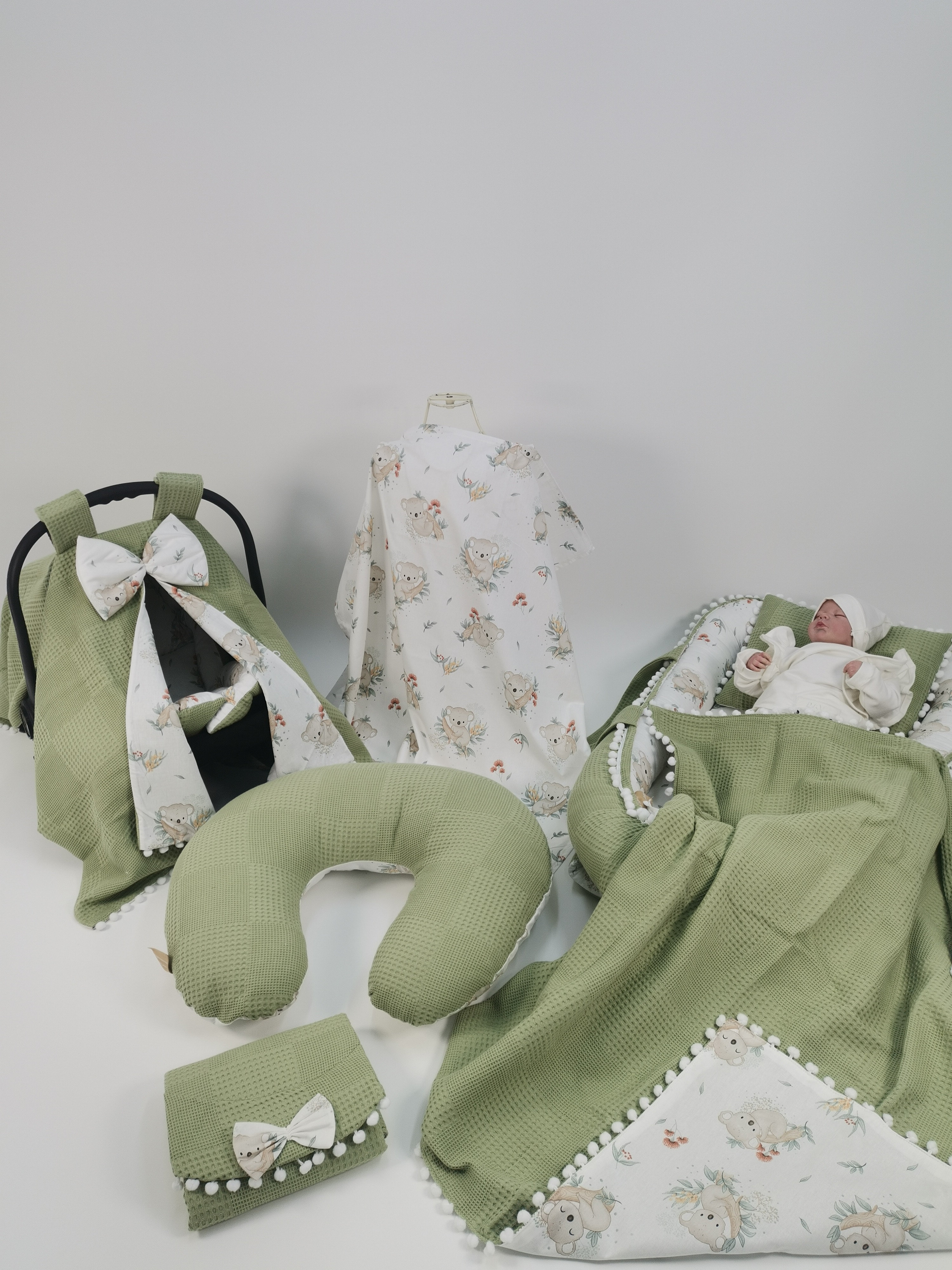 Babynest 8'li set fıstık yeşili waffle pike - koala poplin