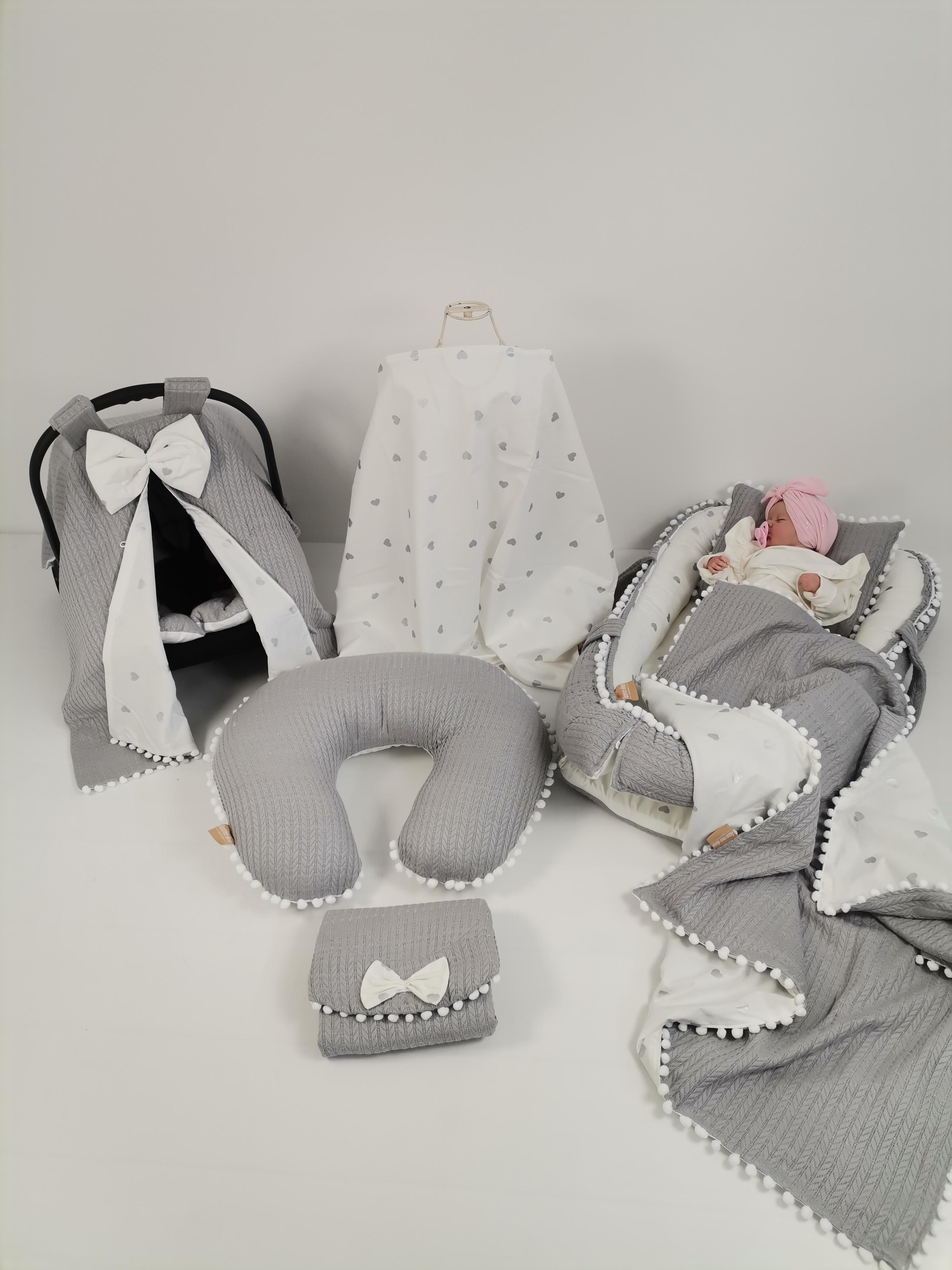 Babynest 8'li set gri örgü pike - gümüş kalpli poplin