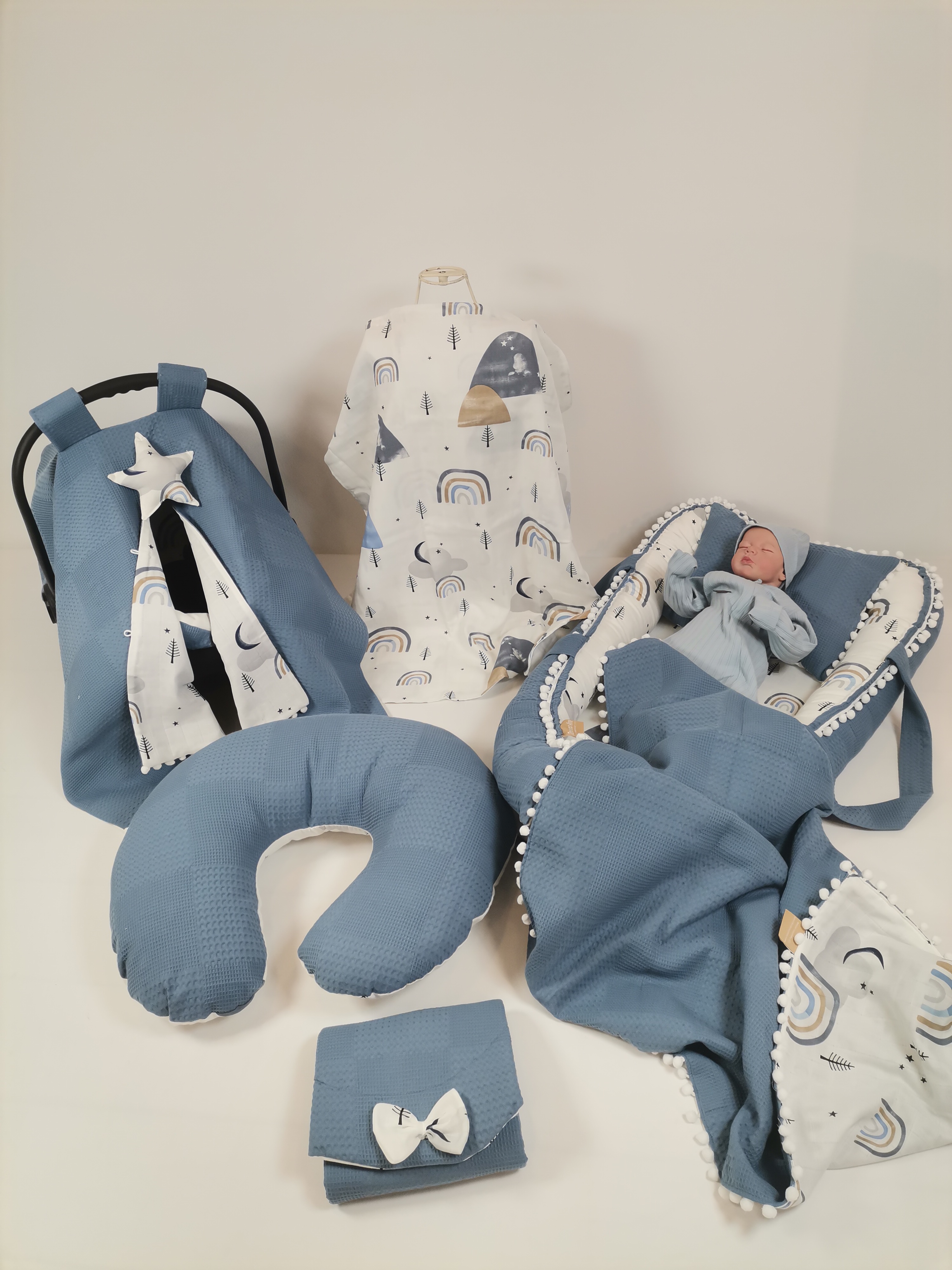 Babynest 8'li set indigo mavi waffle pike - yeni bej gri mavi gökkuşaklı poplin