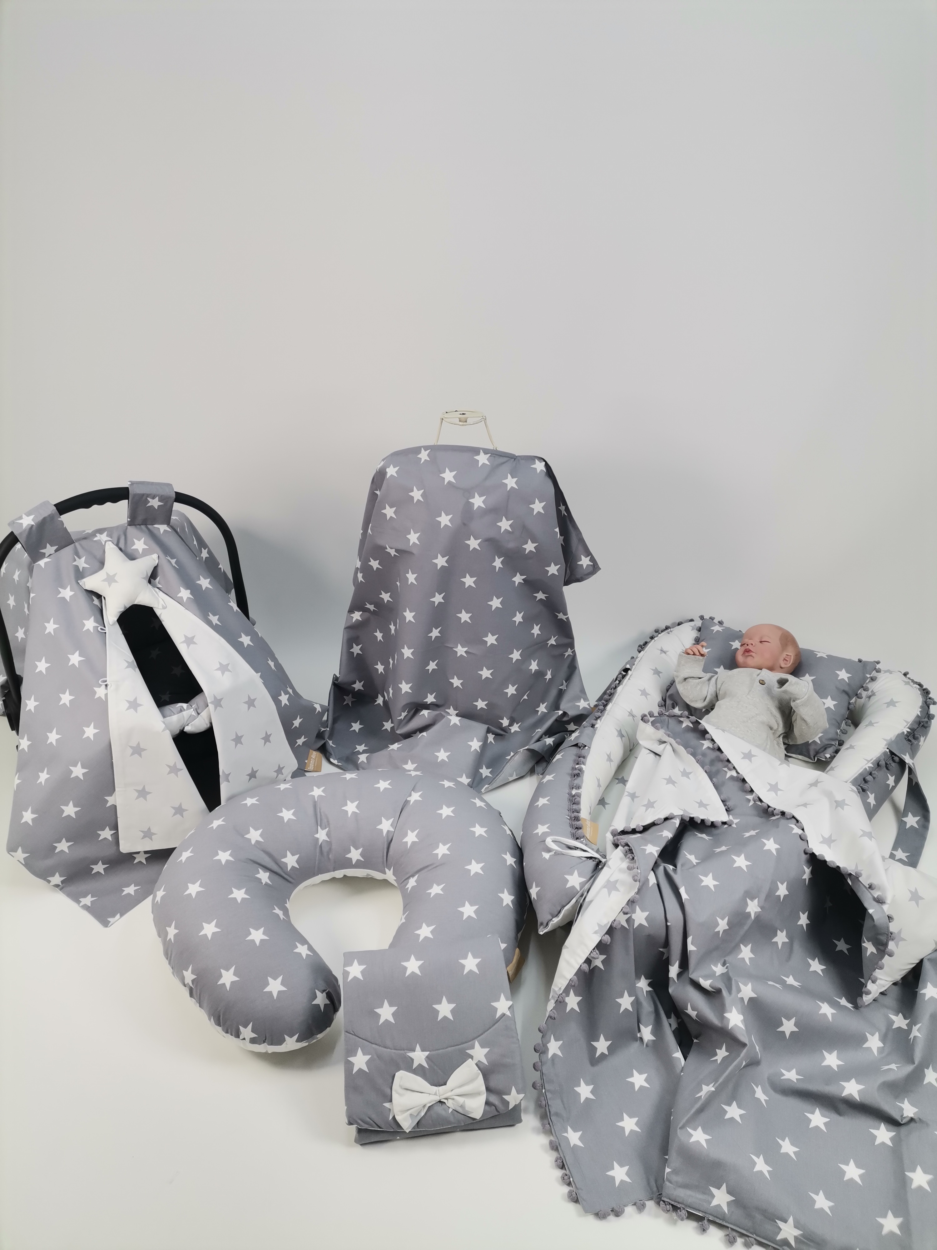 Babynest 8'li set koyu gri ve beyaz yıldızlı poplin
