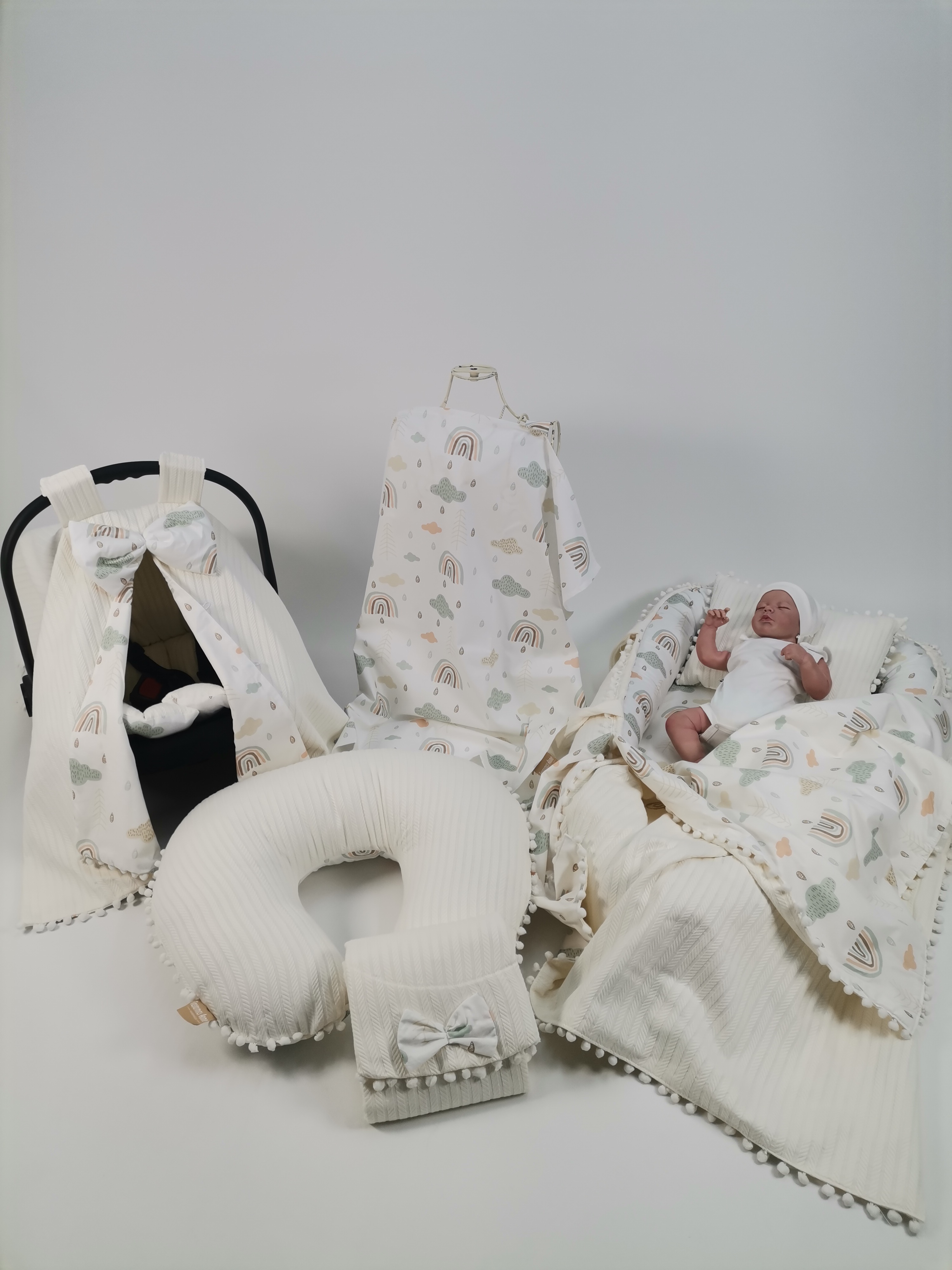 Babynest 8'li set krem örgü pike - gökkuşaklı poplin