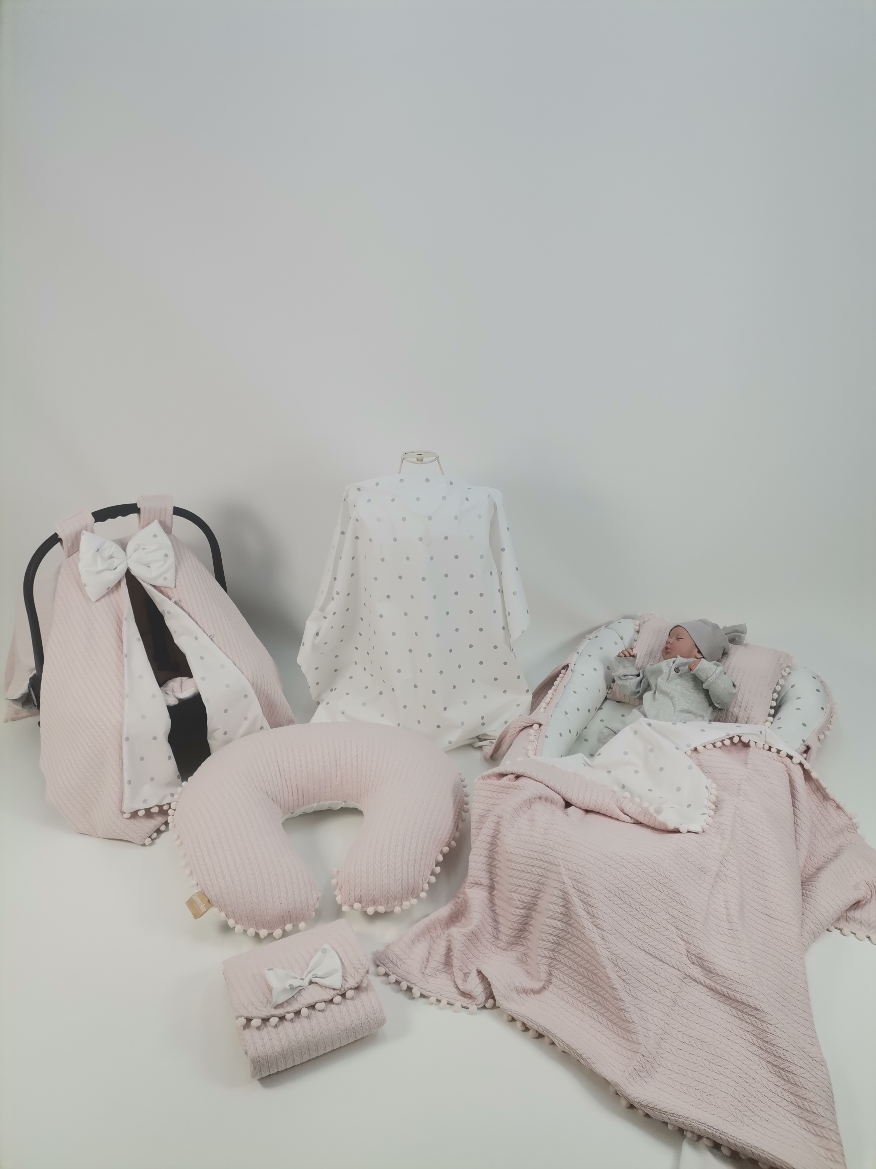 Babynest 8'li set pudra örgü pike - gümüş puantiyeli poplin
