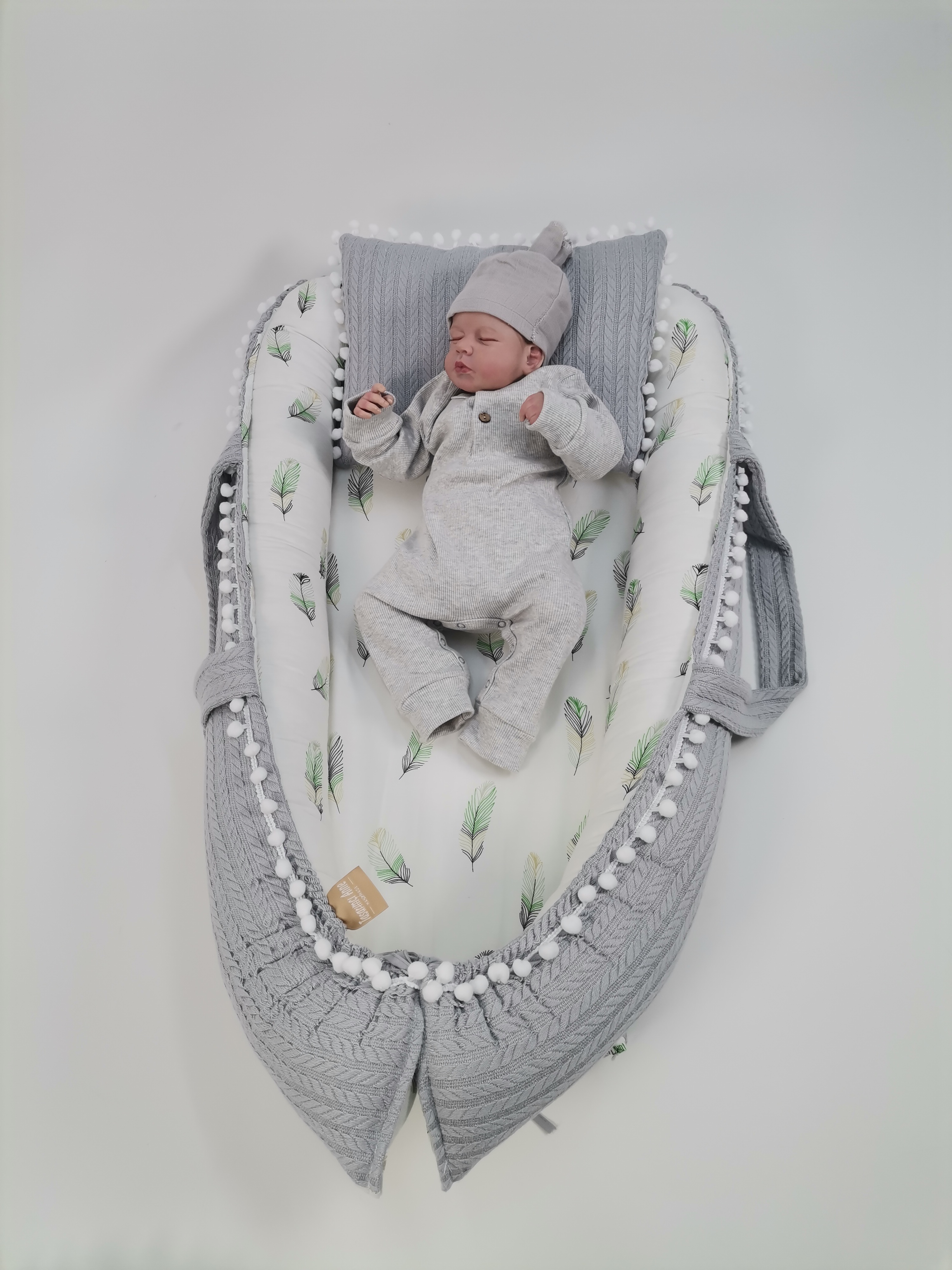 Babynest gri örgü pike - yeşil tüylü poplin