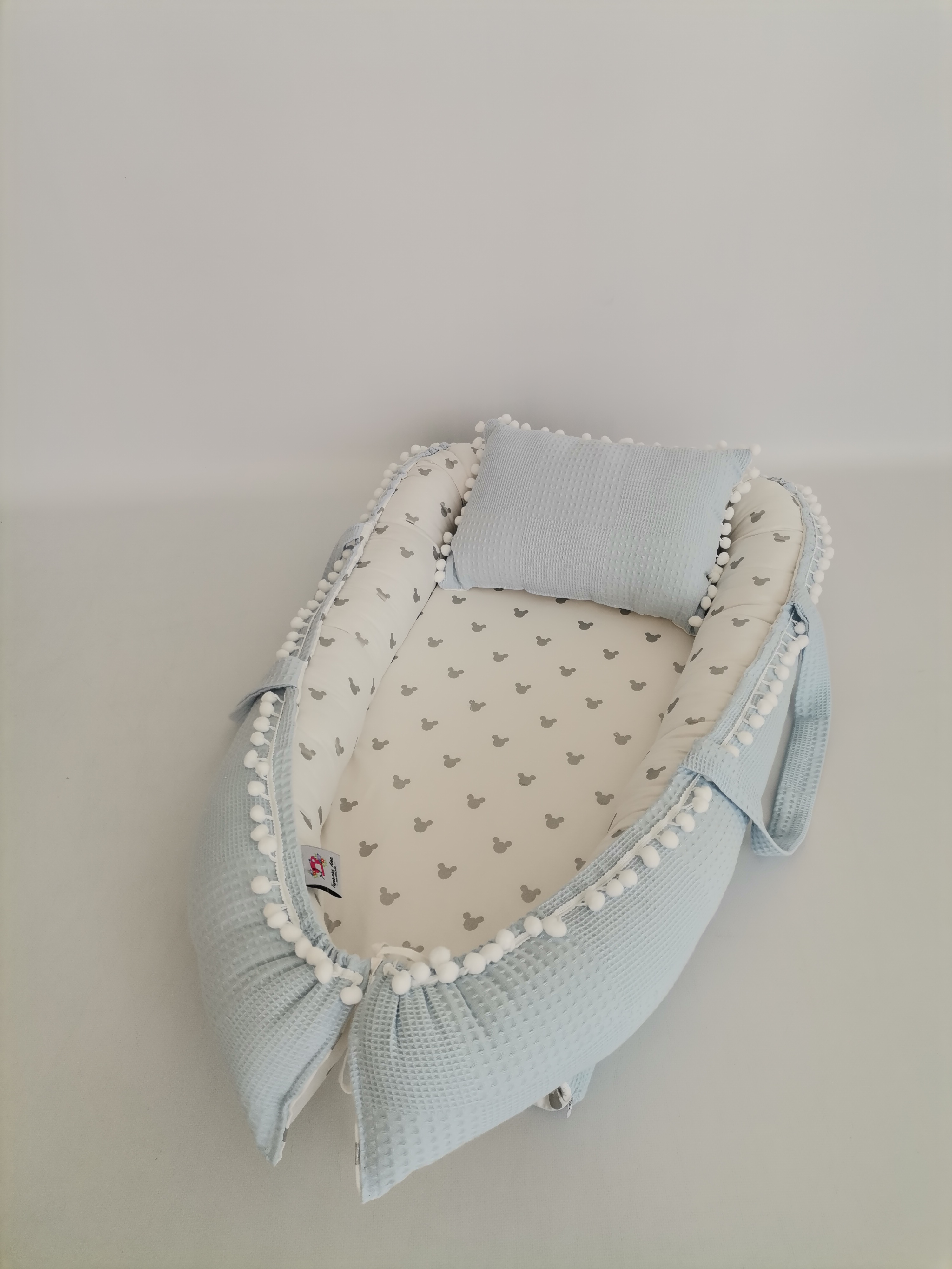 Babynest mavi waffle pike - gümüş mickeyli poplin