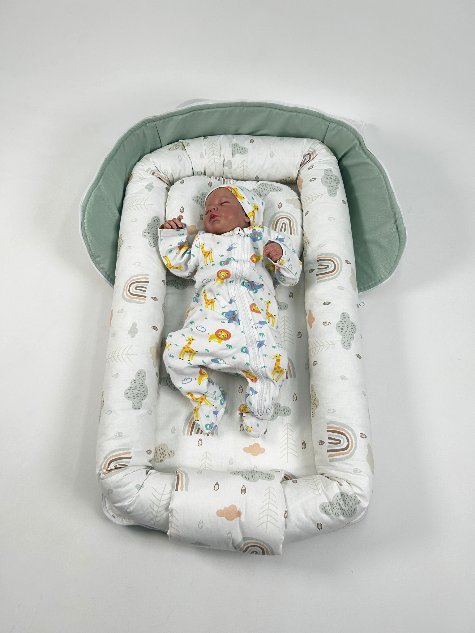 Çantalı babynest yeşil panama keten  - gökkuşaklı poplin