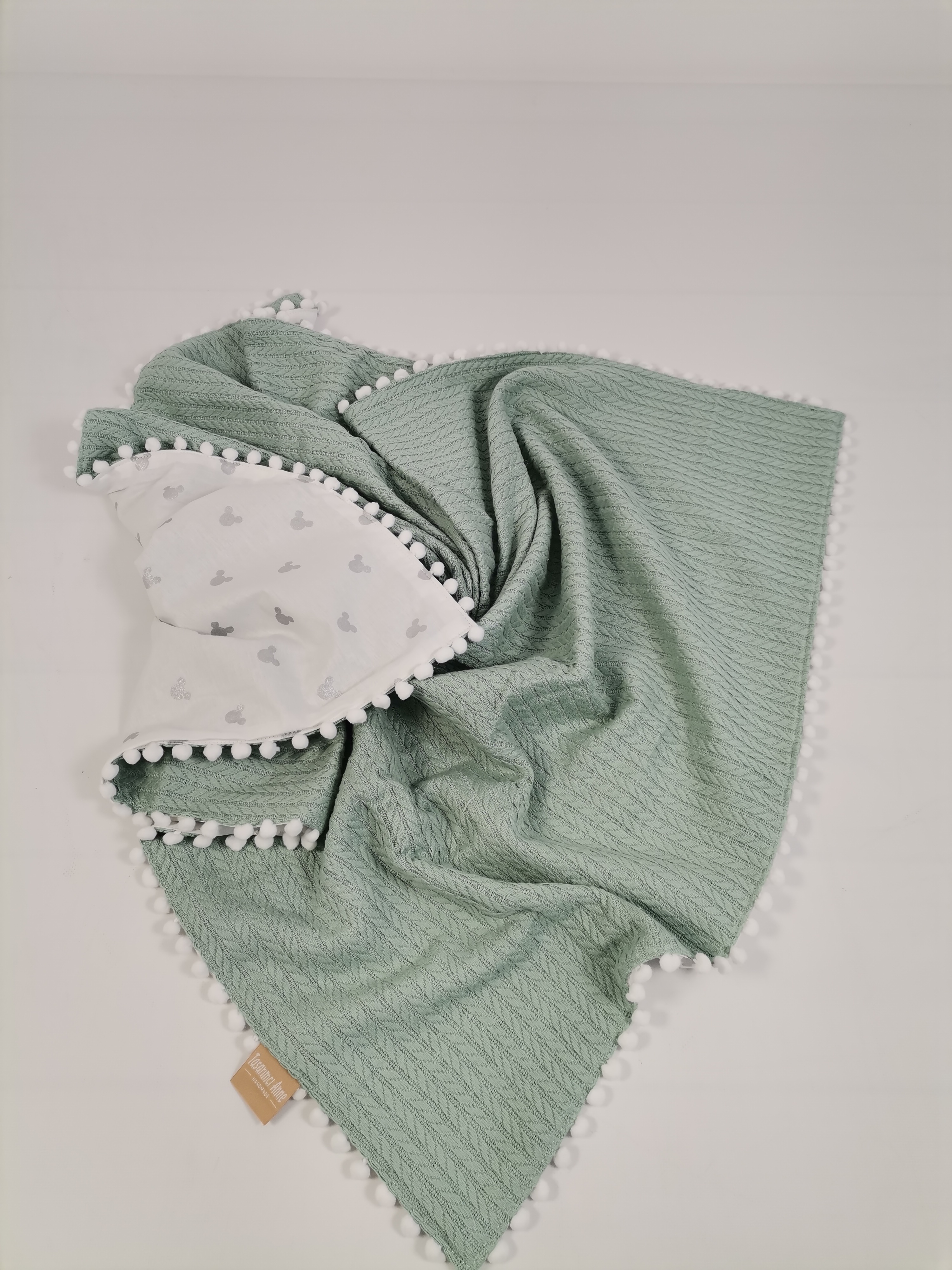 Battaniye yeşil örgü pike - gümüş mickeyli poplin