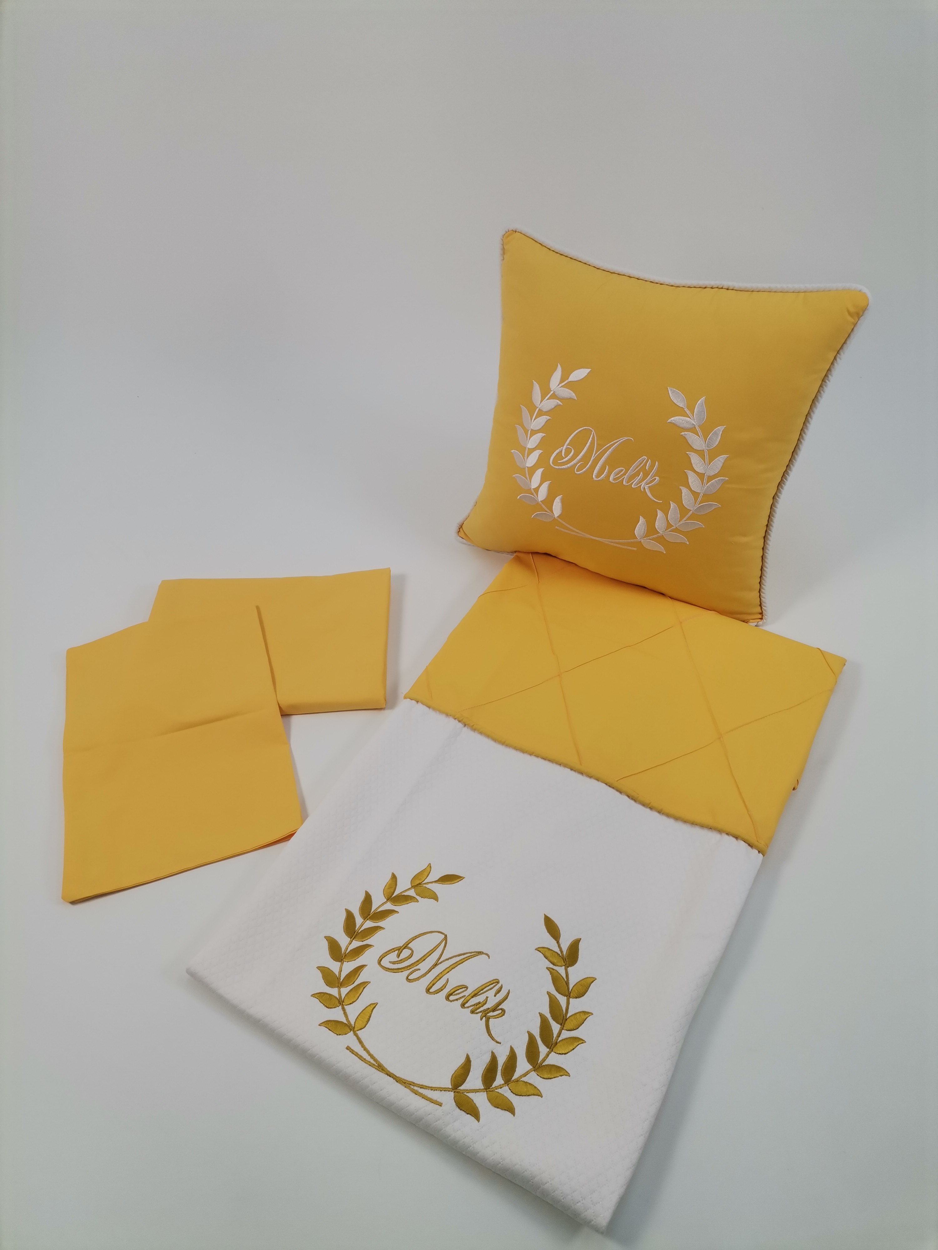 Pike takımı 4 parça baklava desenli pike - v7 sarı poplin
