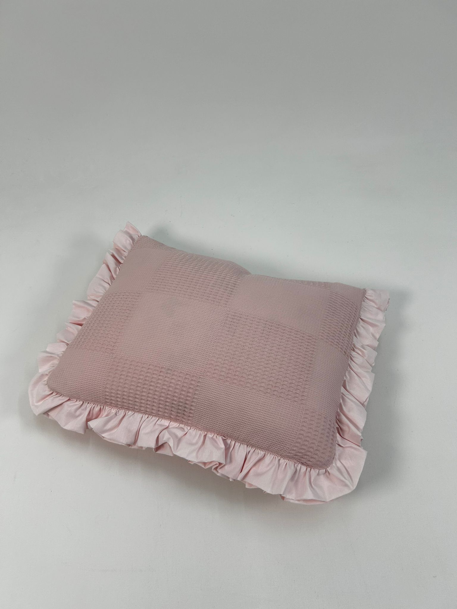 Sürpriz yastık pudra pembe waffle pike - pudra kelebekli poplin