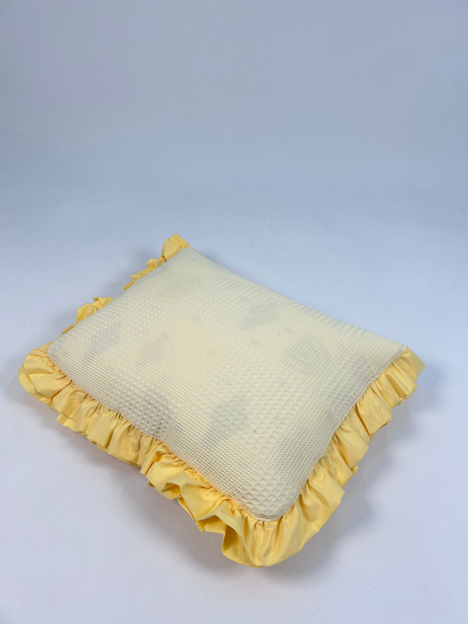 Sürpriz yastık sarı waffle pike - gökkuşaklı poplin