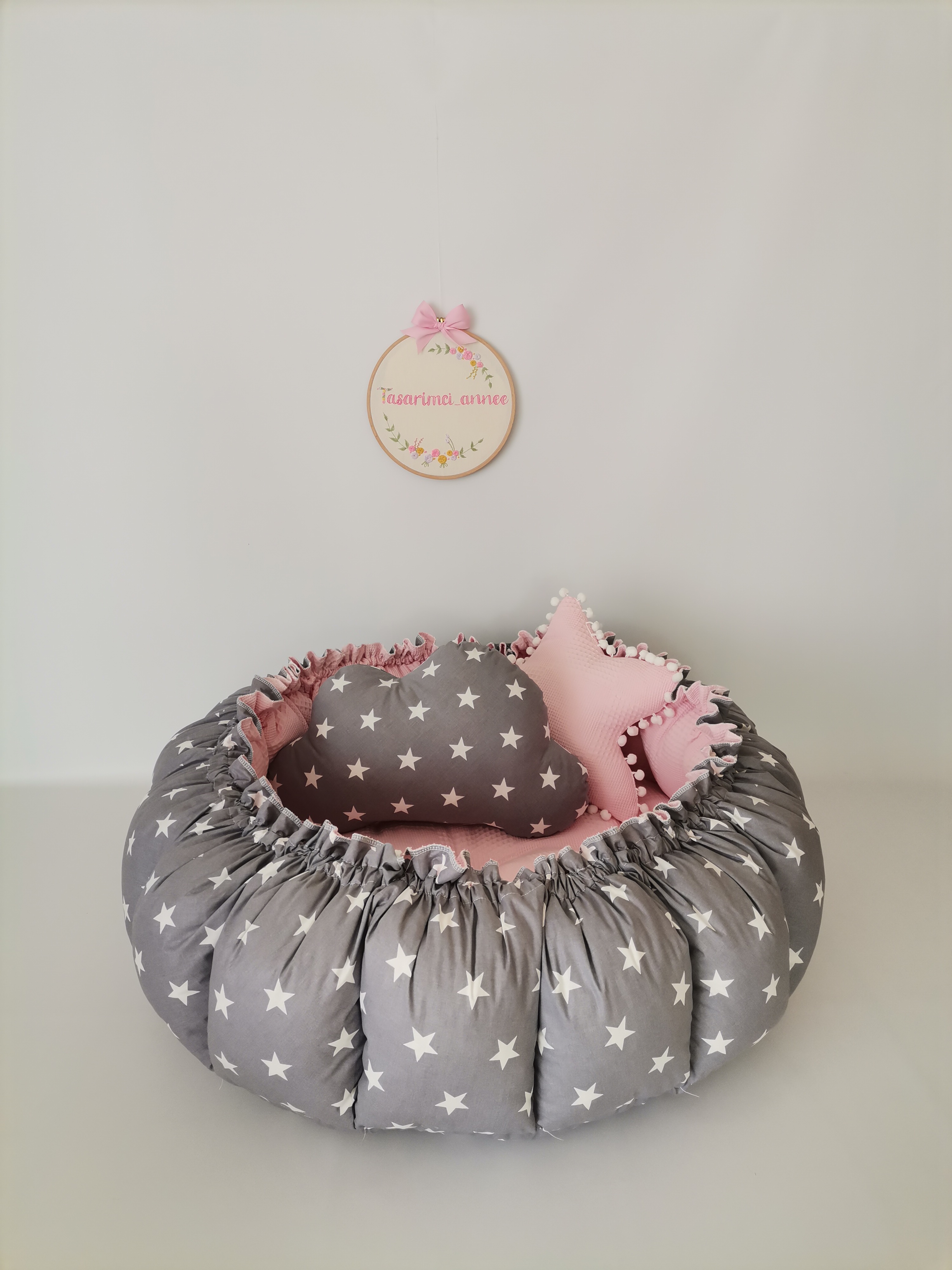 Yuvarlak babynest pembe waffle pike - koyu gri yıldızlı poplin
