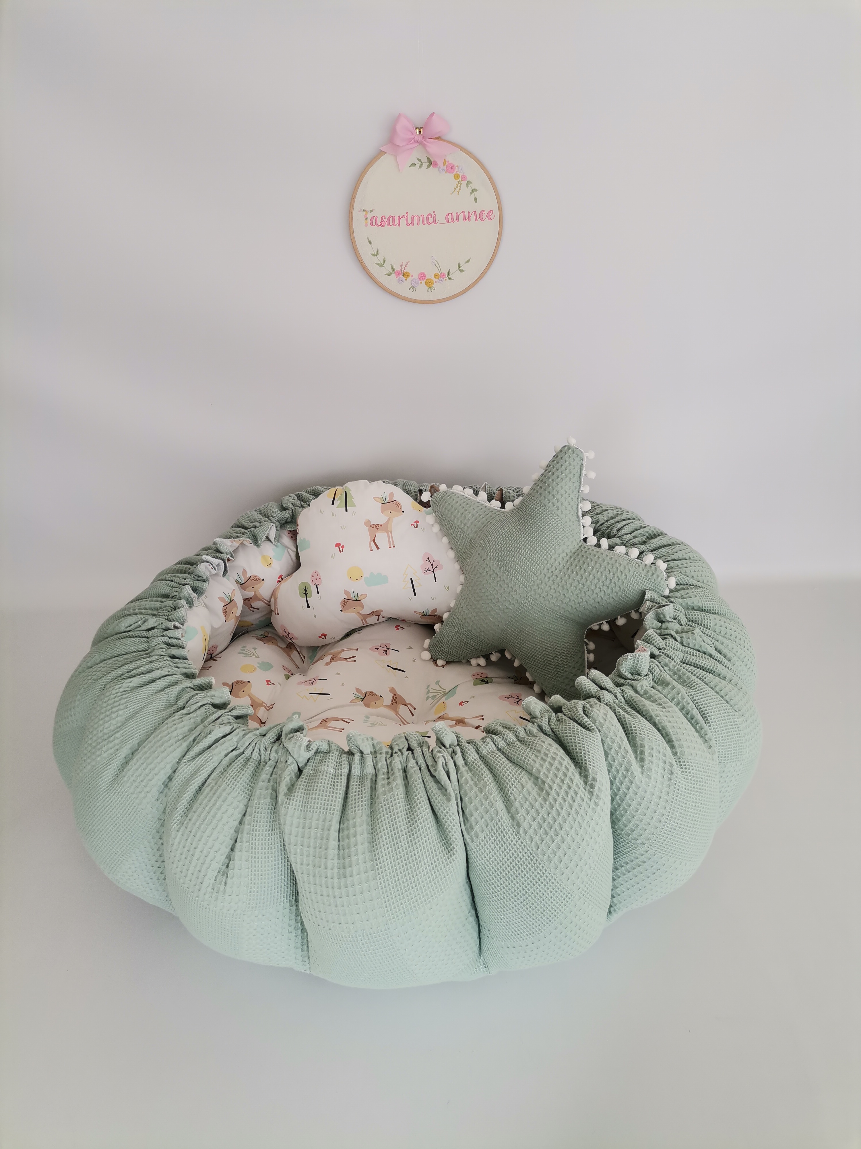 Yuvarlak babynest yeşil waffle pike - karacalı poplin