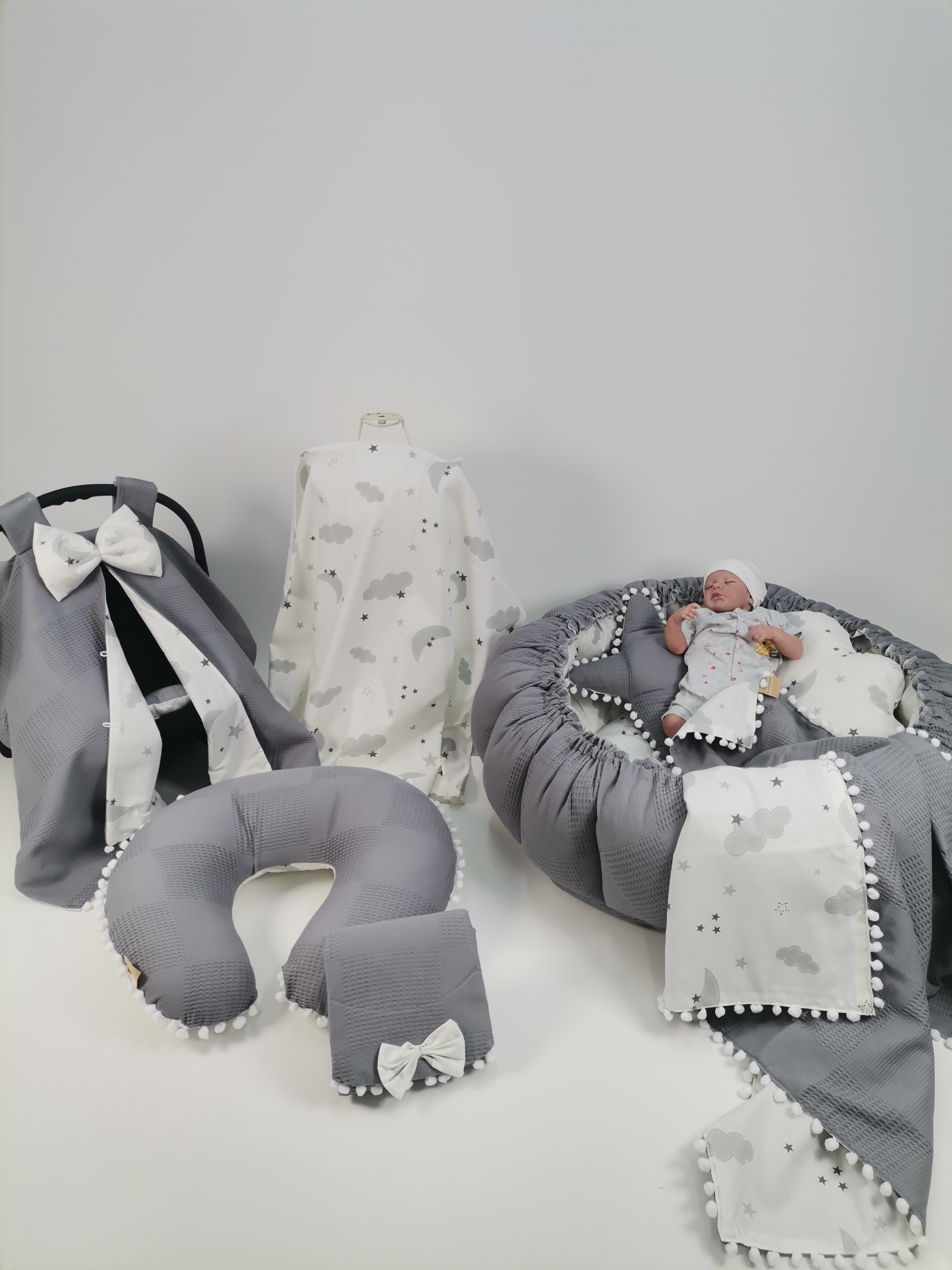 Yuvarlak babynest 9'lu set koyu gri waffle pike - gri aylı bulutlu poplin