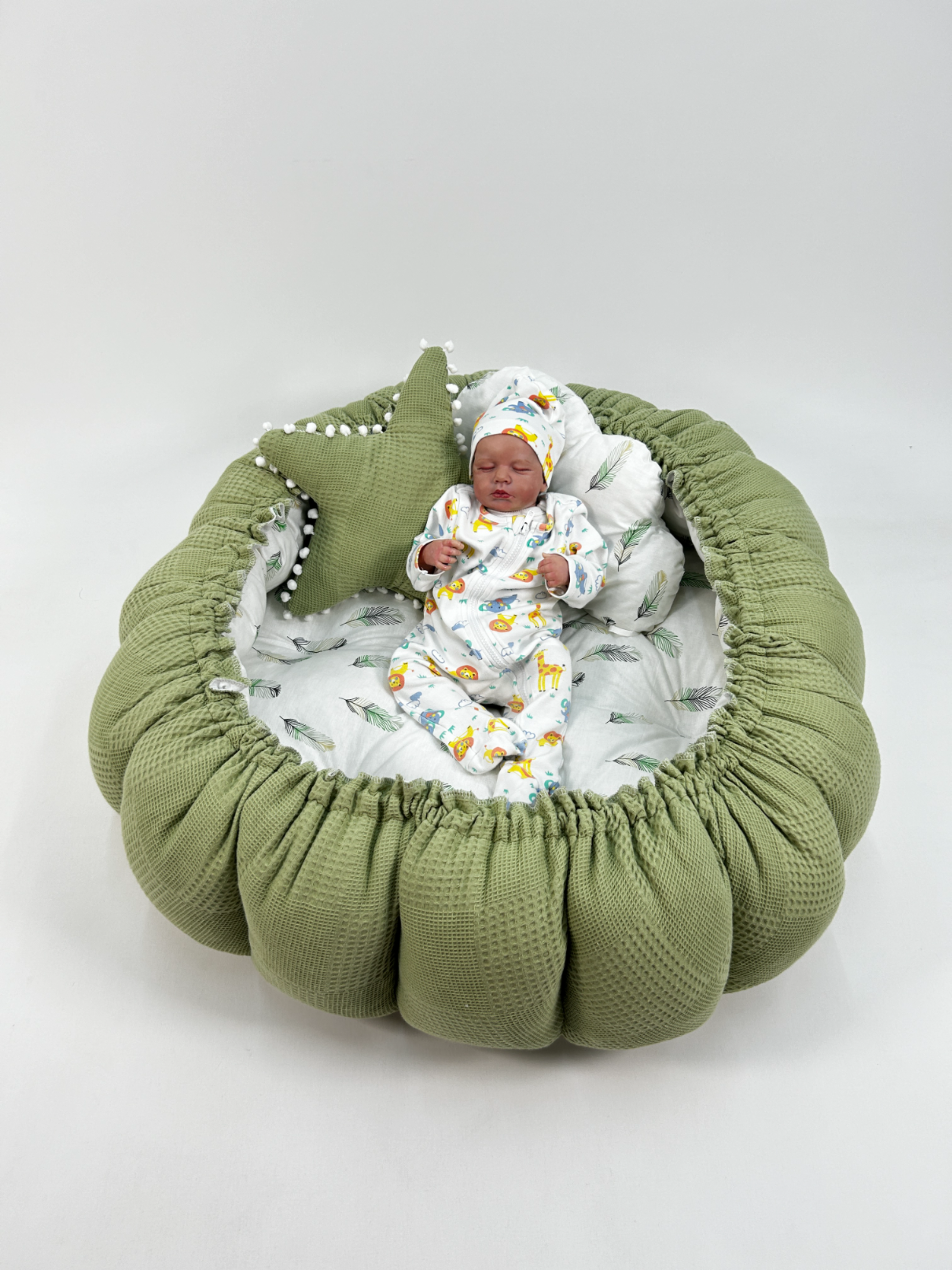 Yuvarlak babynest fıstık yeşili waffle pike - yeşil tüylü poplin