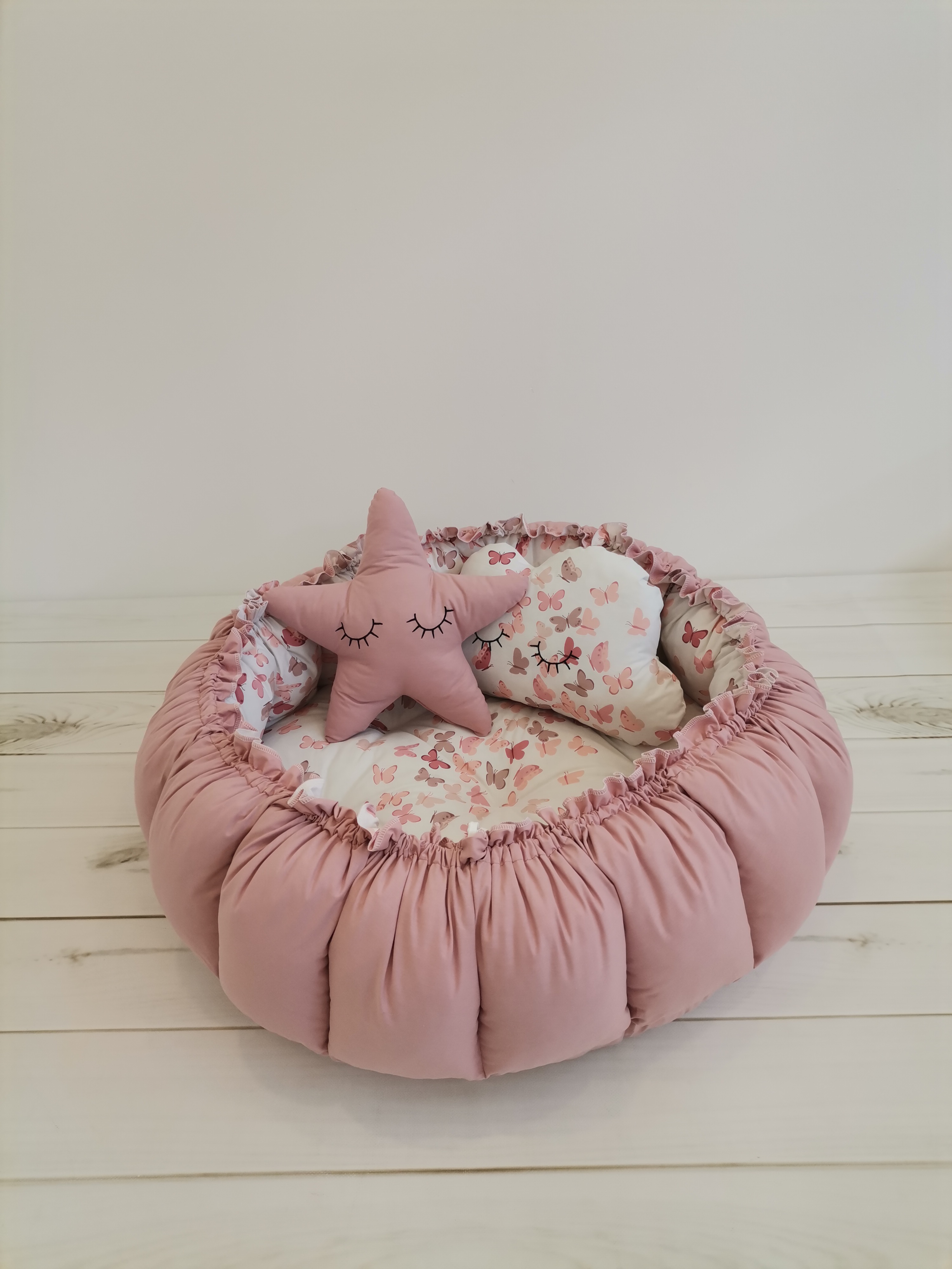Yuvarlak babynest pudra pembe kelebekli - gül kurusu poplin