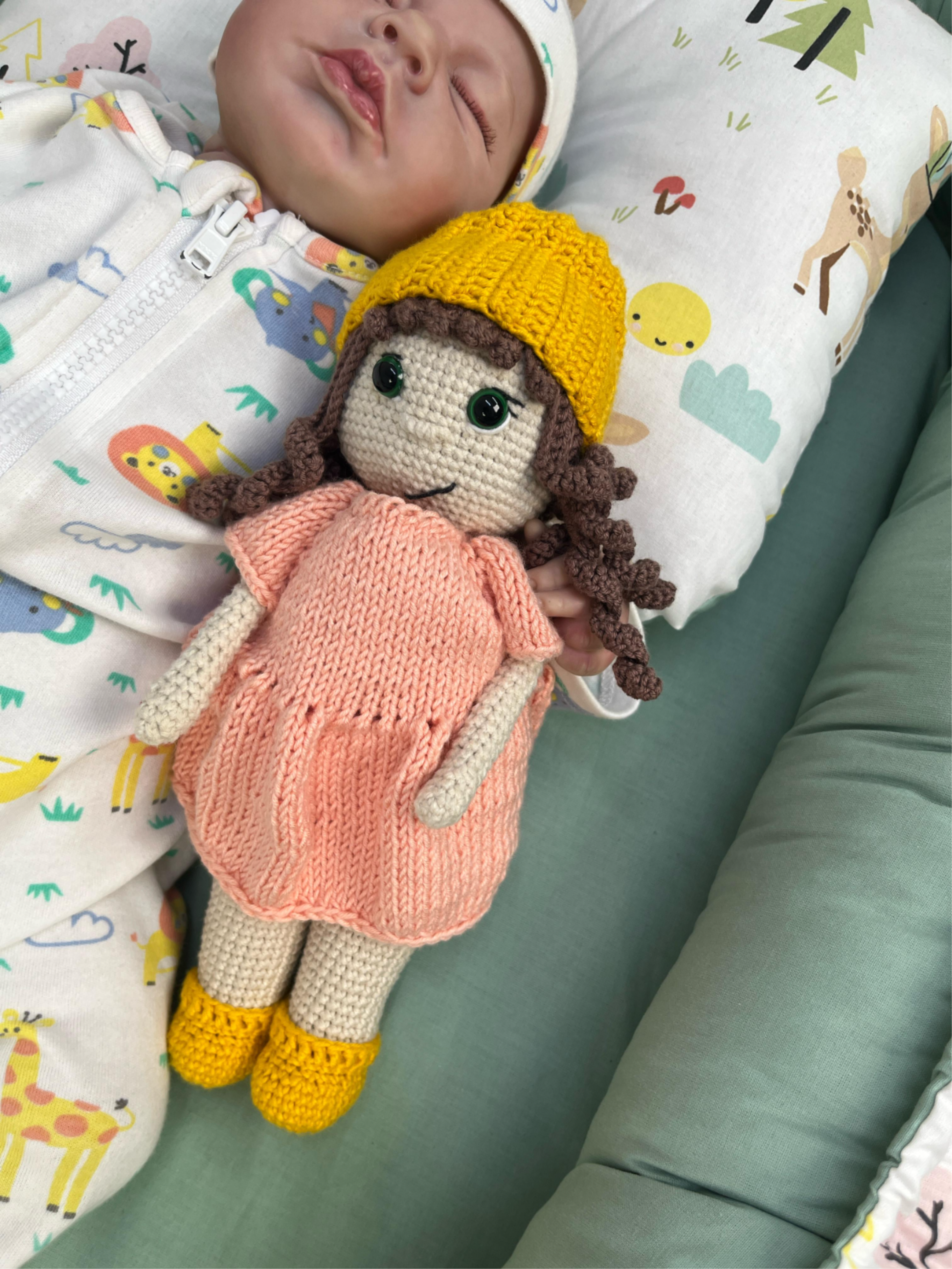 Amigurumi oyuncak kız 