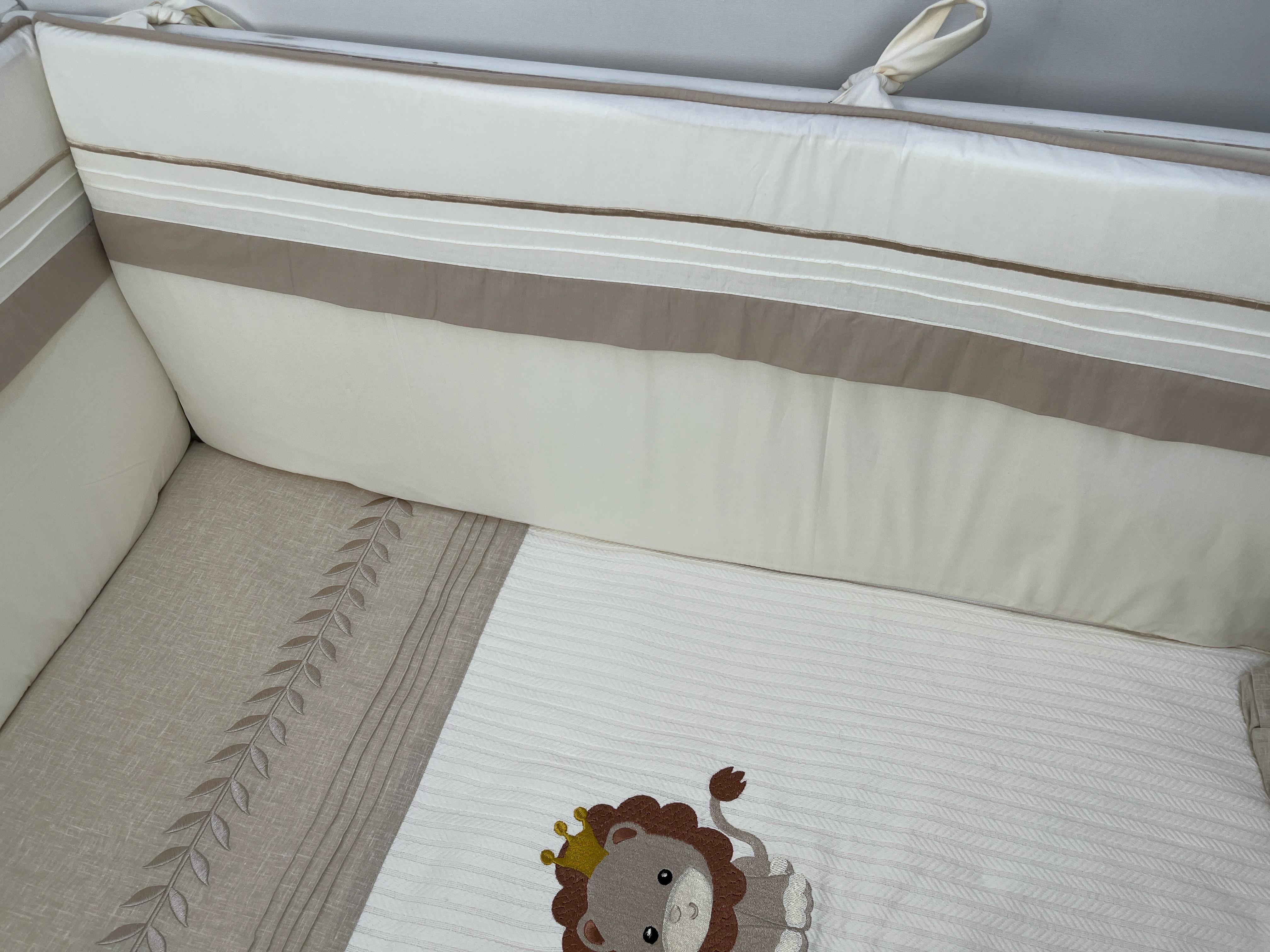 Beşik korumalığı fitilli krem poplin - bej poplin pikolu ve katlama detaylı