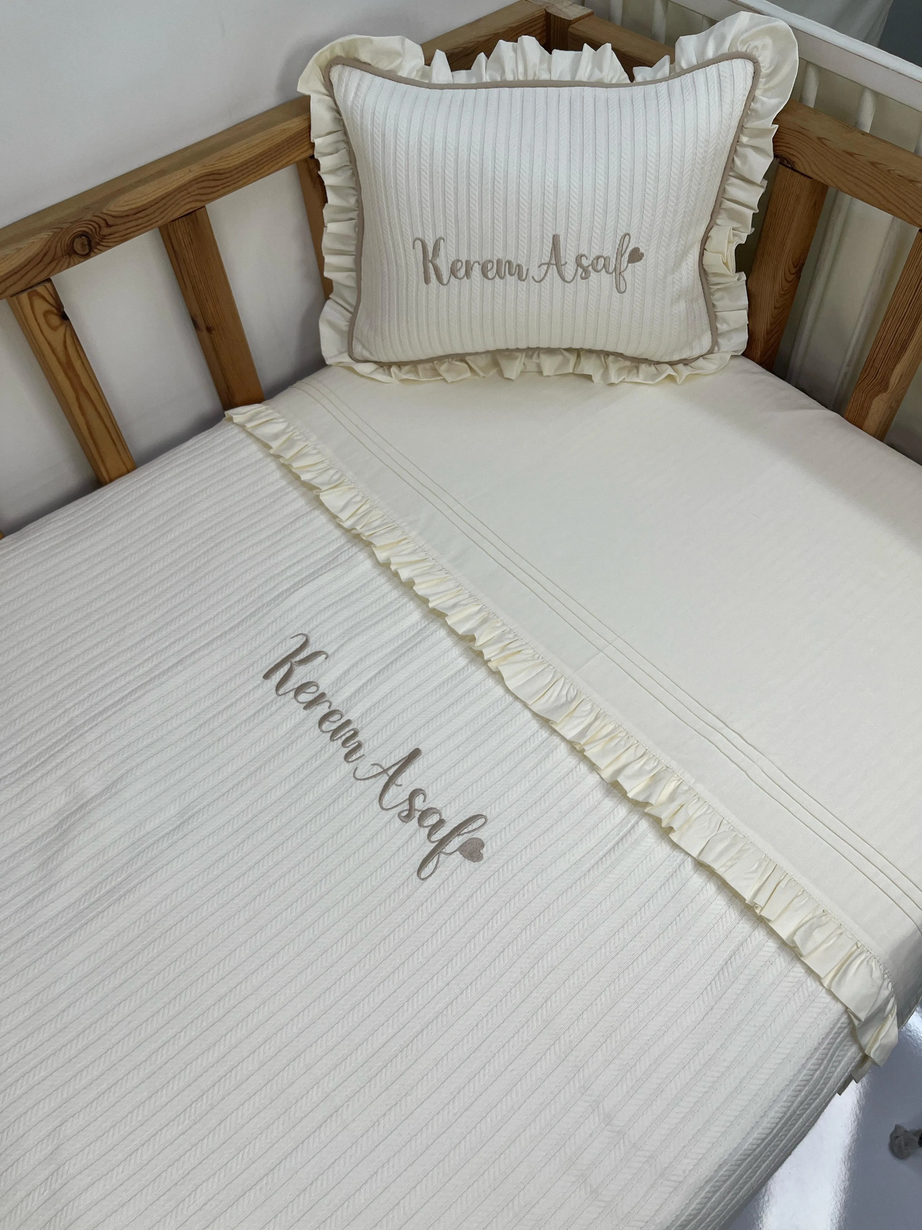Pike takımı 4 parça krem örgü pike - krem poplin 2