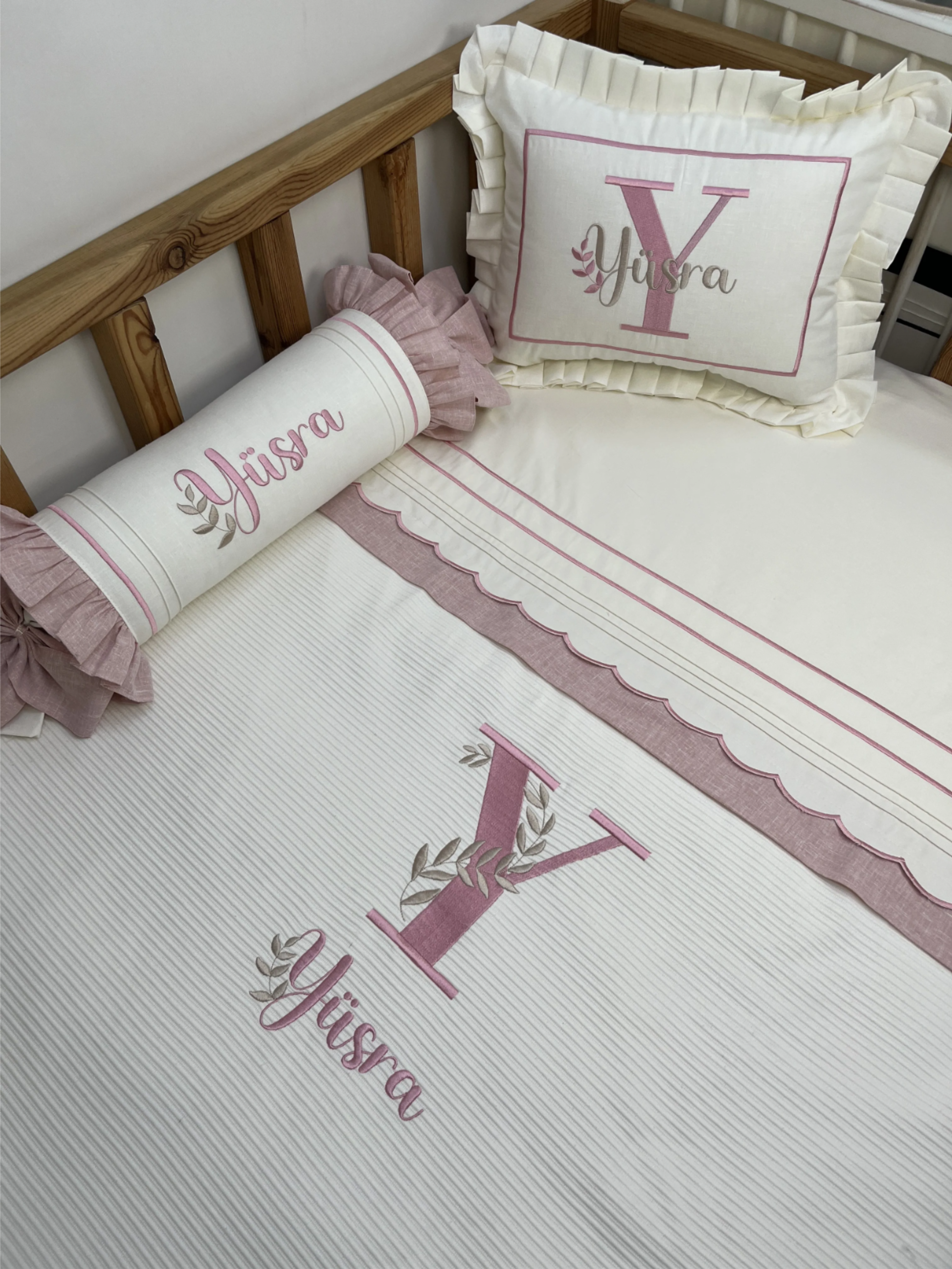 Pike takımı 5 parça krem fitilli pike - krem ve  pudra pembe isviçre keten