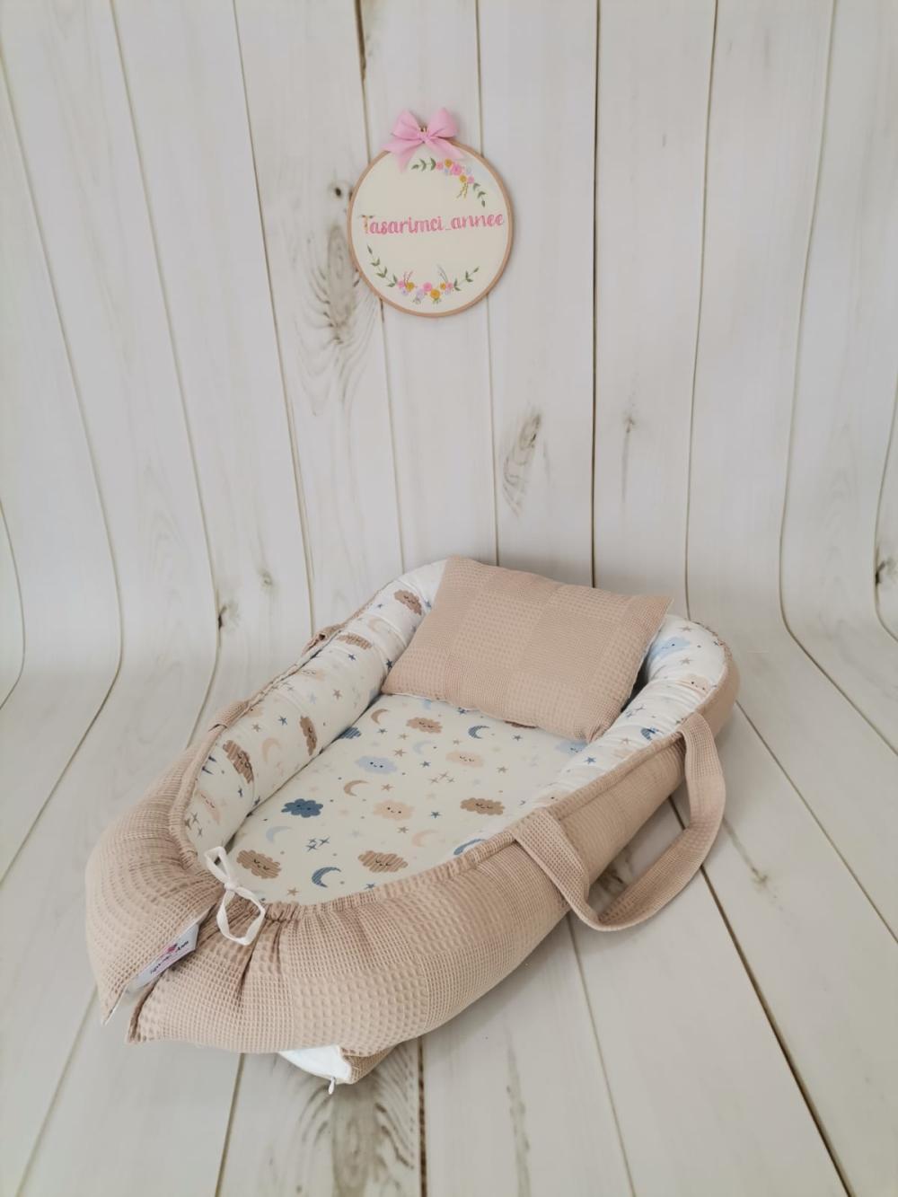 BABYNEST BEJ KLASİK PİKE - MAVİ AYLI BULUTLU MÜSLİN 