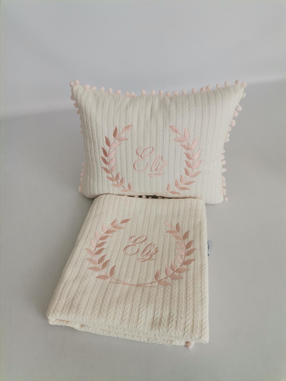 Battaniye ve yastık krem örgü pike - krem poplin